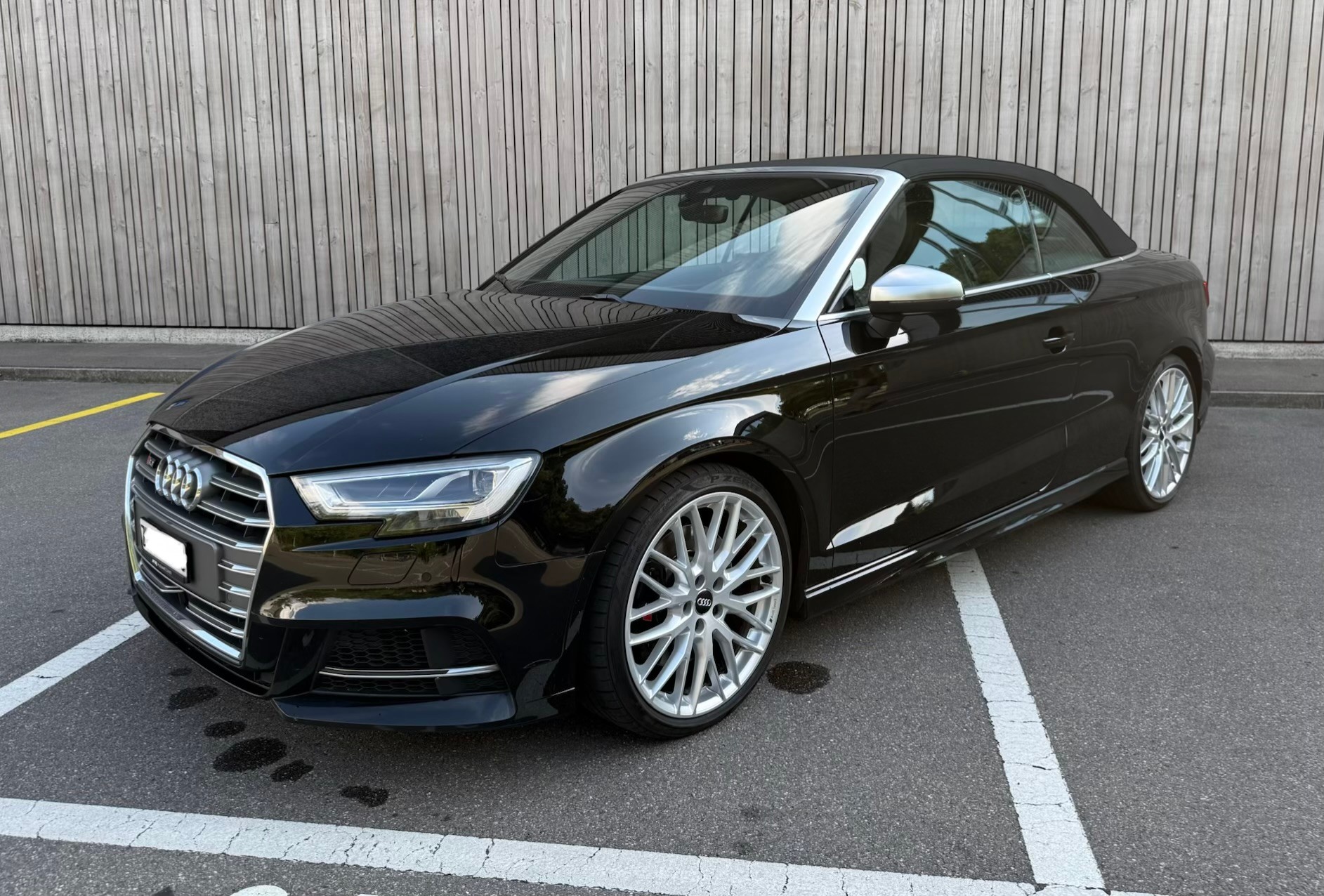 AUDI S3 Cabrio 2.0 T FSI quattro S-Tronic-image-1