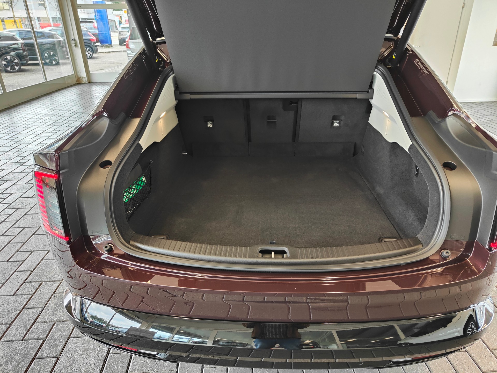 VOLVO ES90 Ultra-image-15