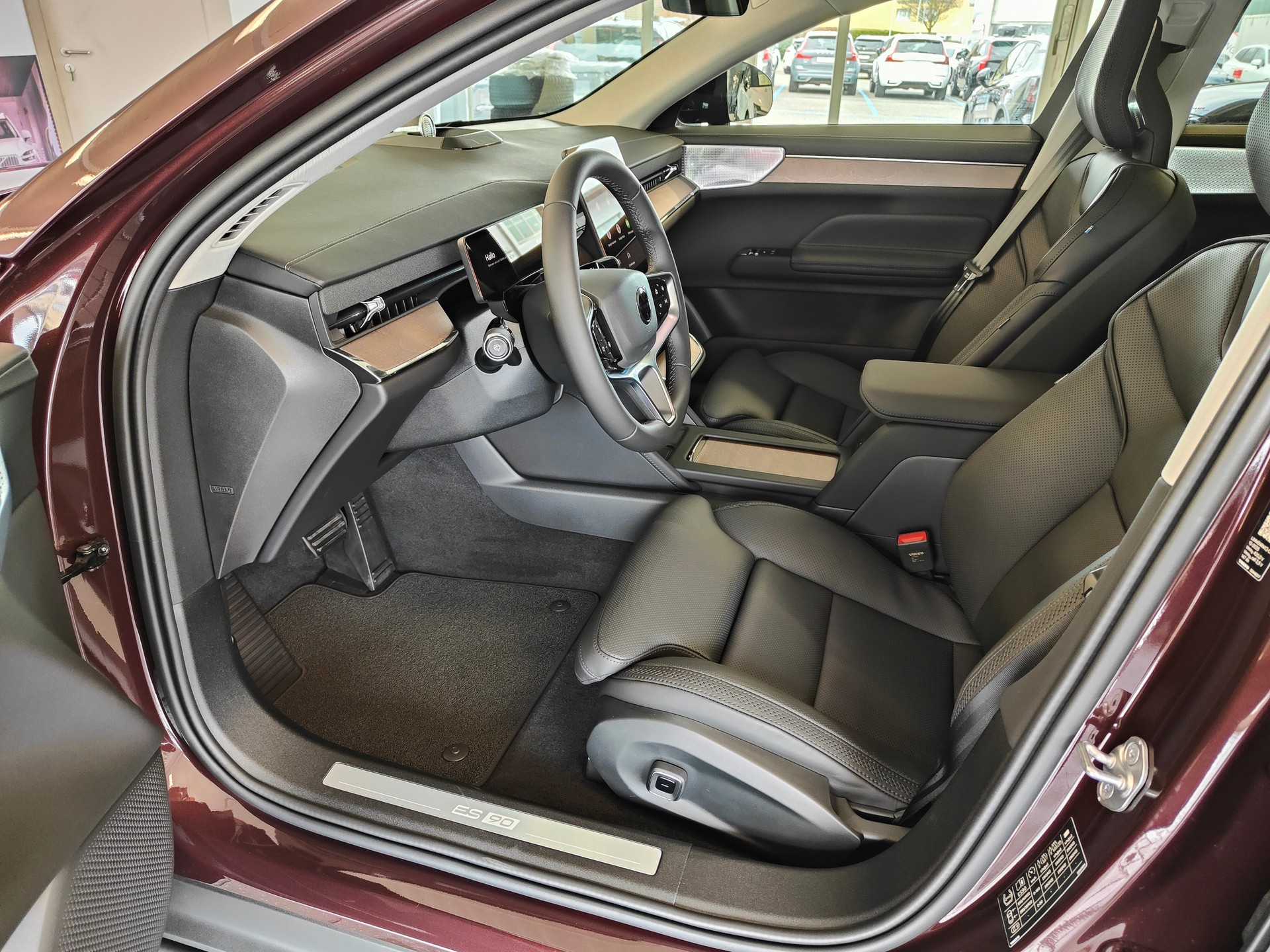 VOLVO ES90 Ultra-image-8