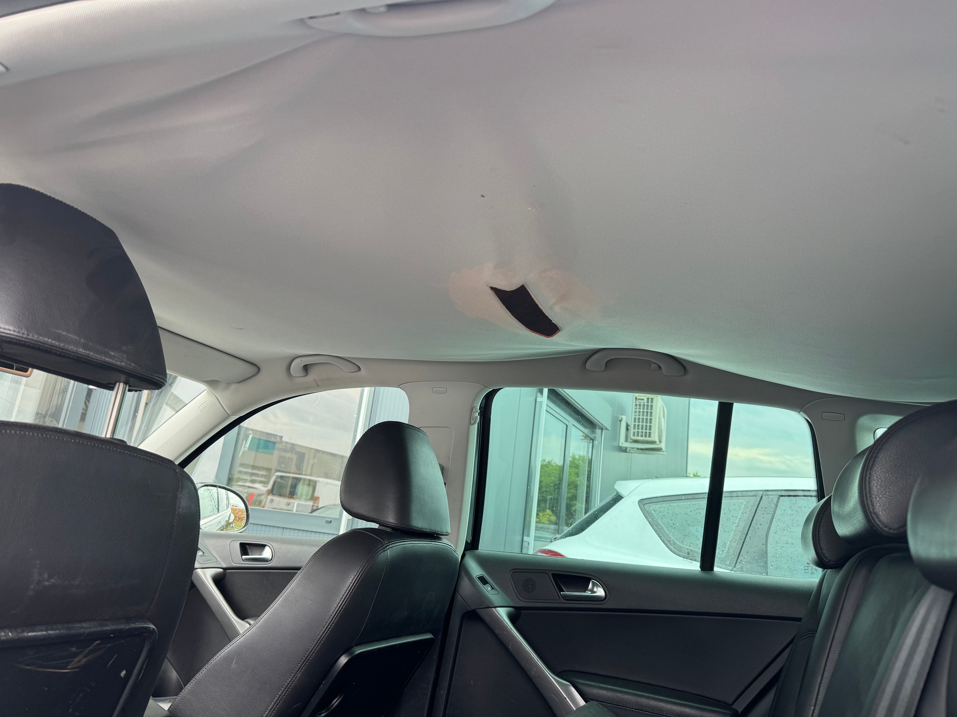VW Tiguan 2.0 TDI Sport&Style Tiptronic-image-10