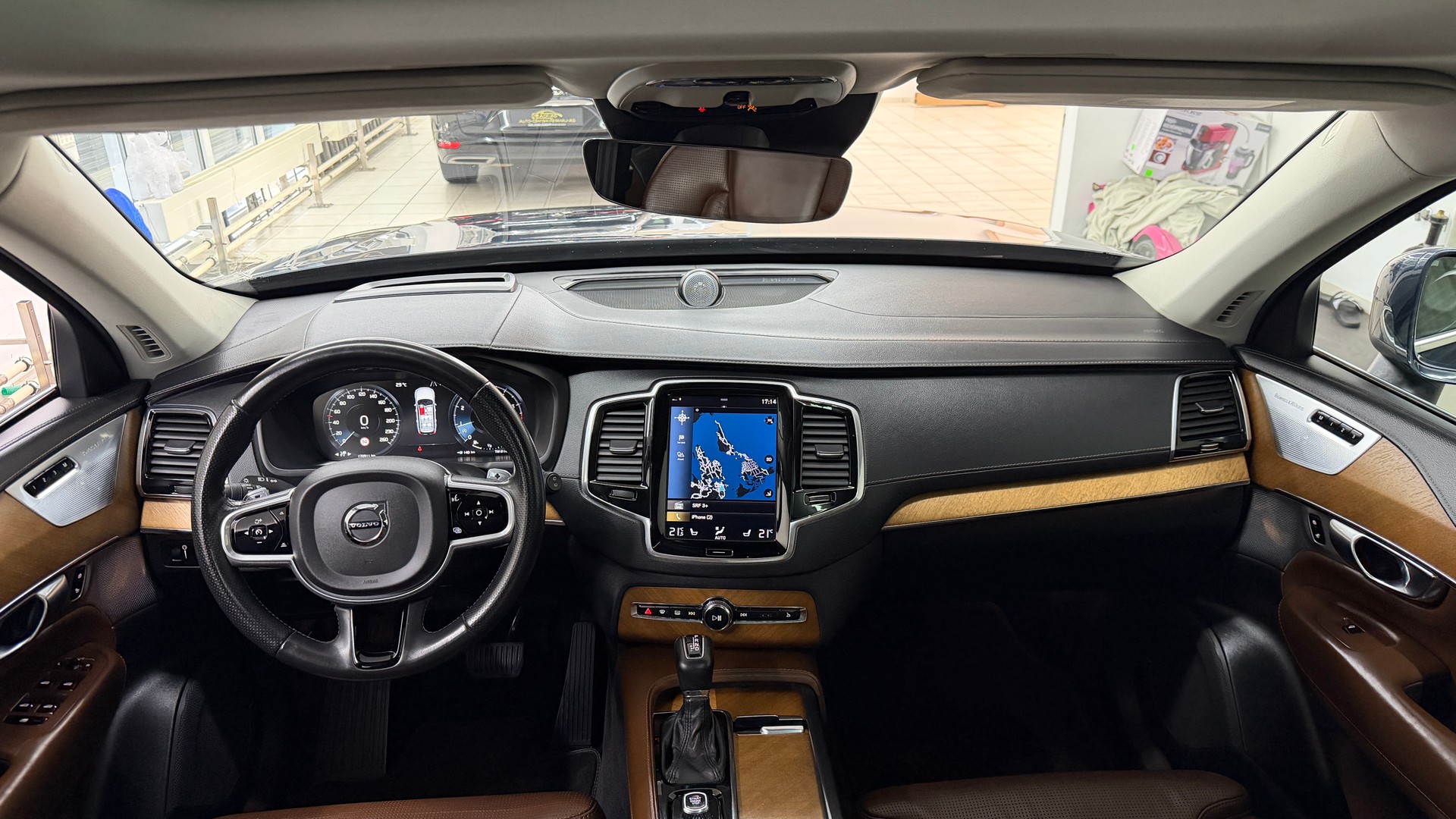 VOLVO XC90 T6 AWD Inscription Geartronic-image-9