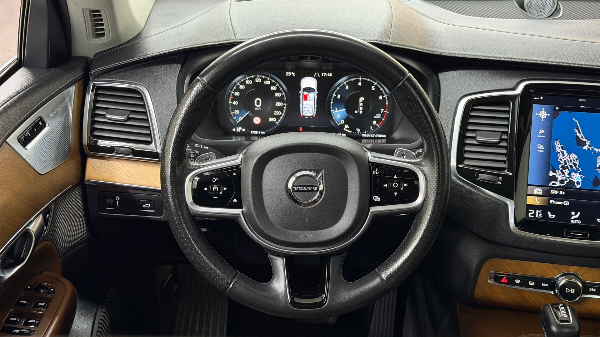 VOLVO XC90 T6 AWD Inscription Geartronic-image-10