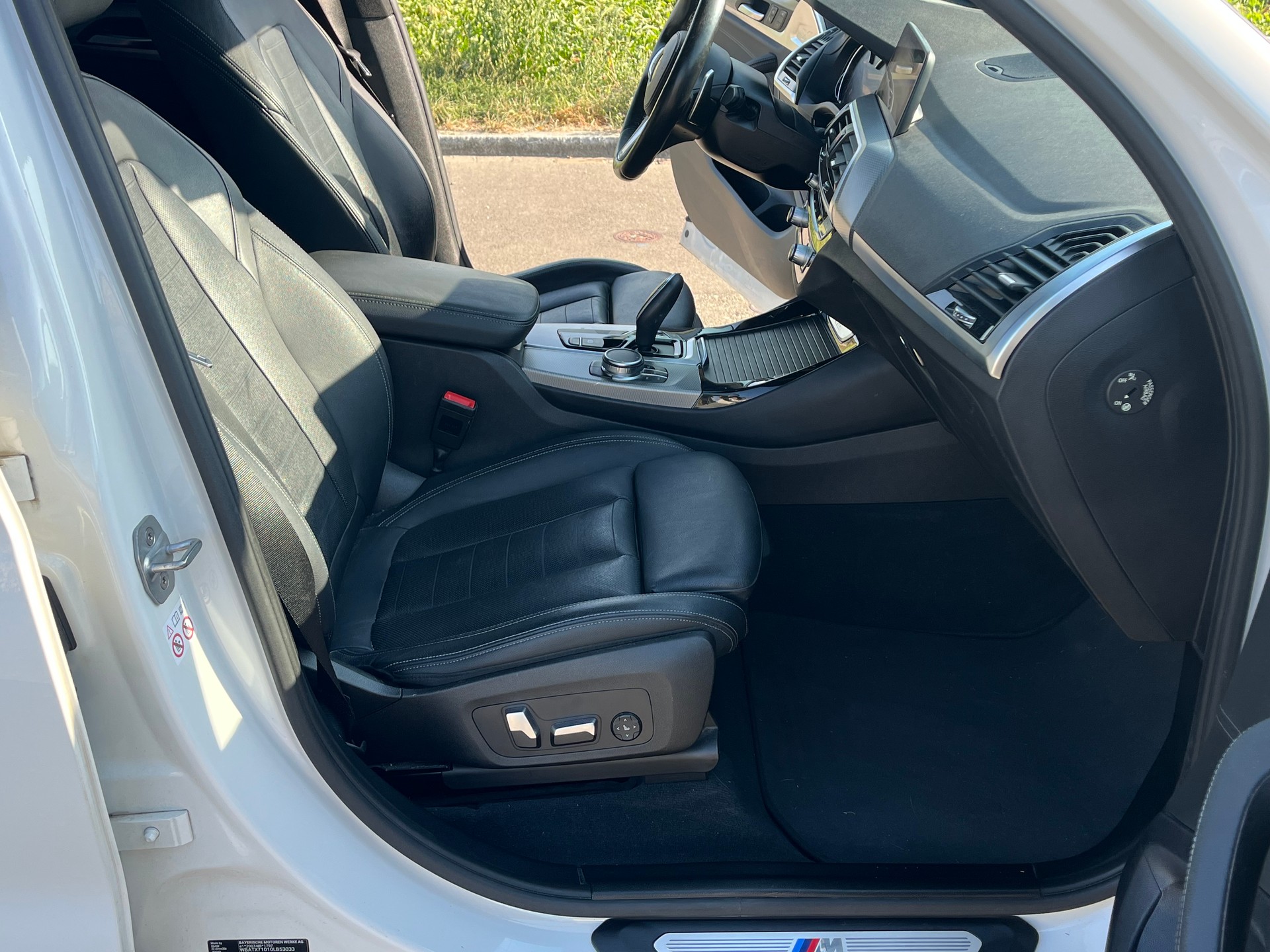 BMW X3 xDrive 30d Individual M Sport Steptronic-image-10