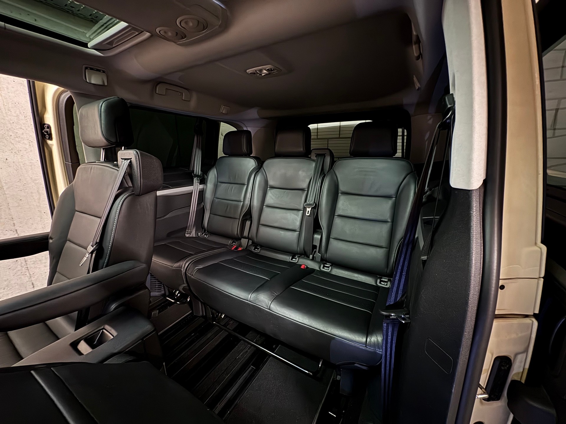 OPEL 2.0 CDTI 177 Business Elegance S/S L-image-4