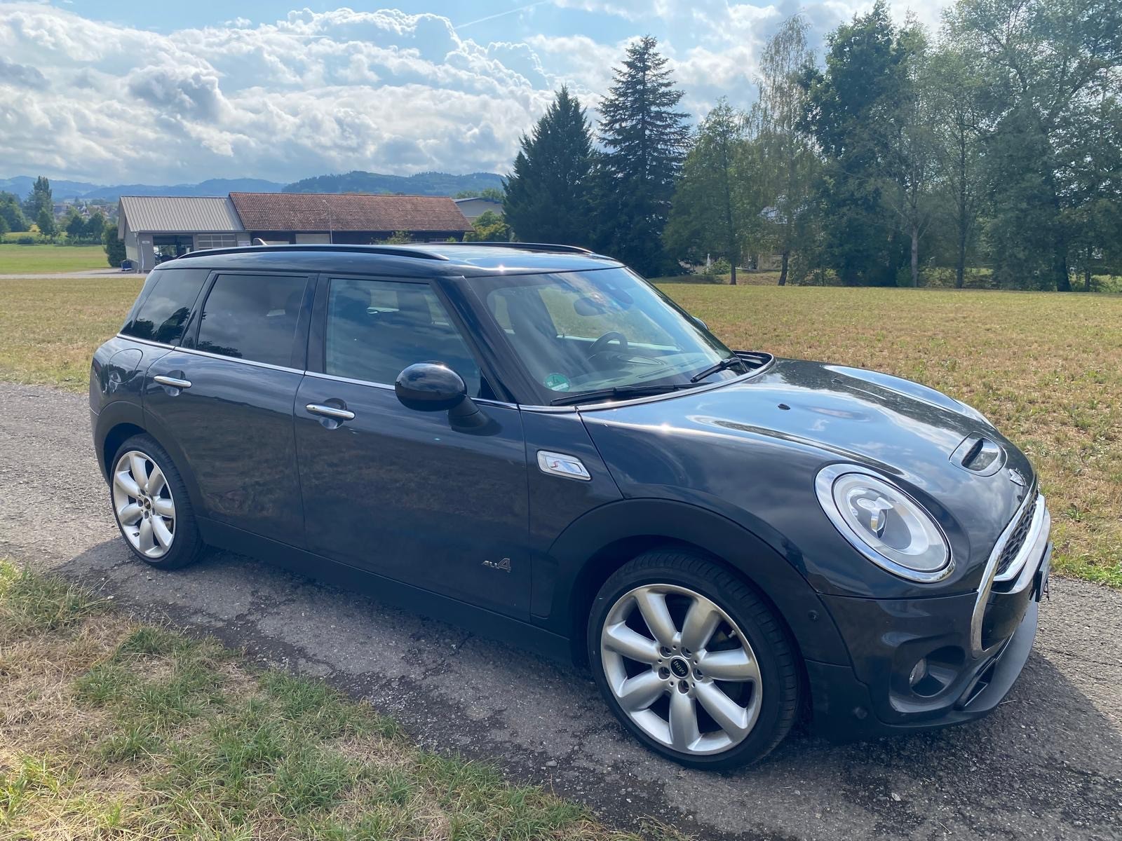 MINI Clubman Cooper SD ALL4 Steptronic-image-0