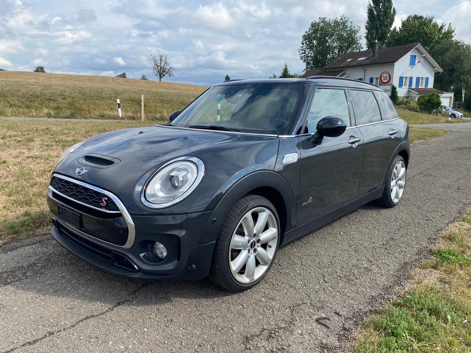 MINI Clubman Cooper SD ALL4 Steptronic-image-1