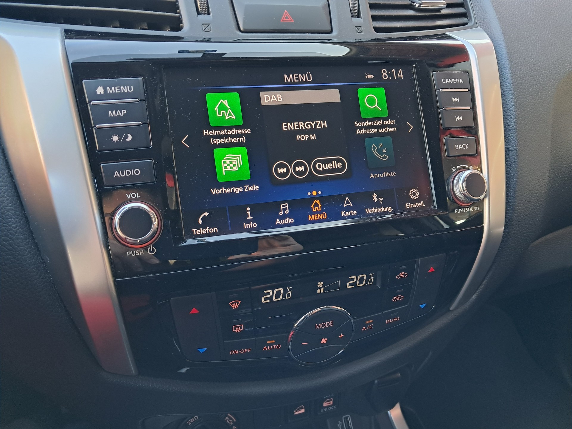 NISSAN Navara King Cab N-Connecta 2.3 dCi 4WD-image-12