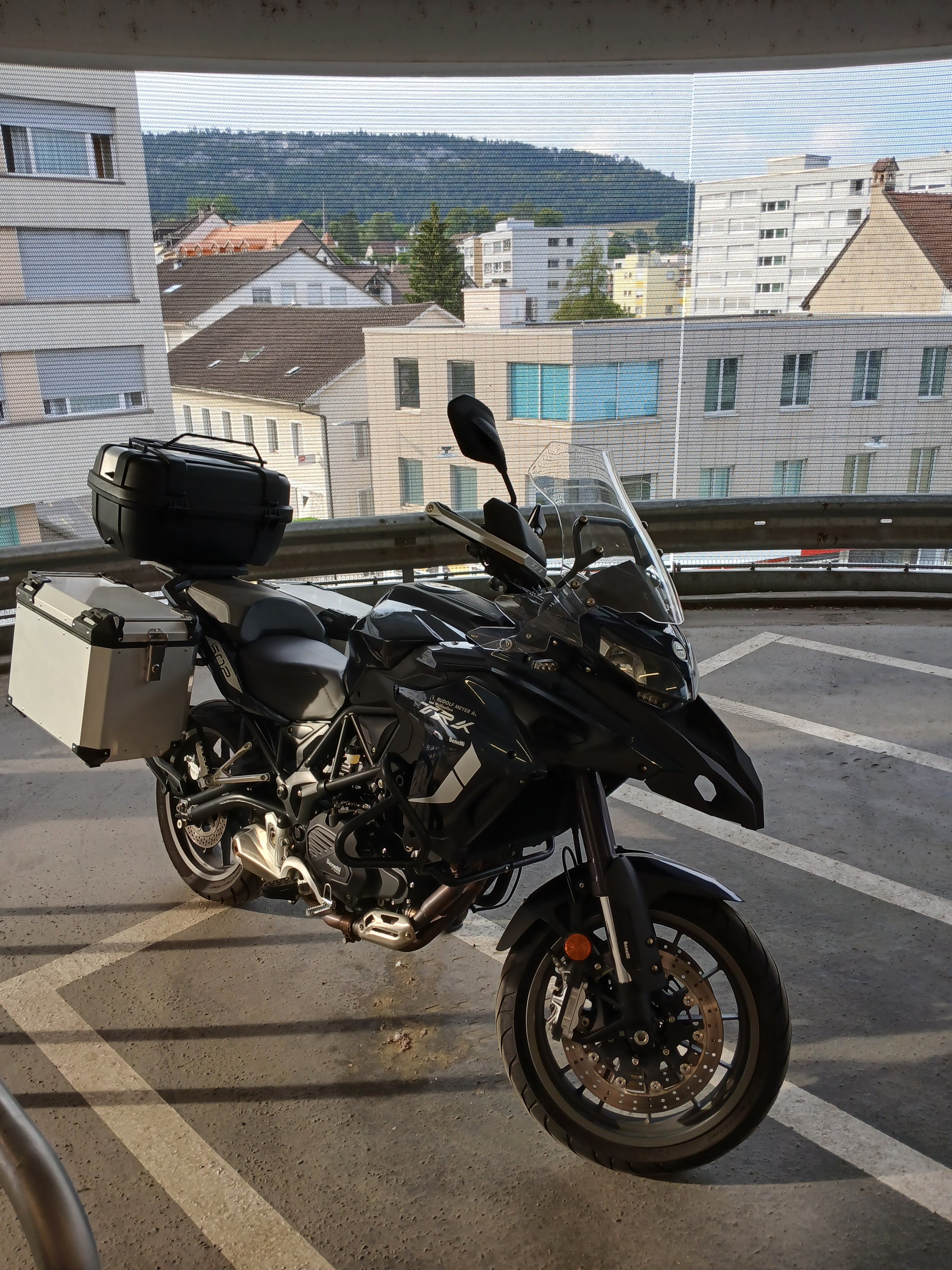 BENELLI TRK 502