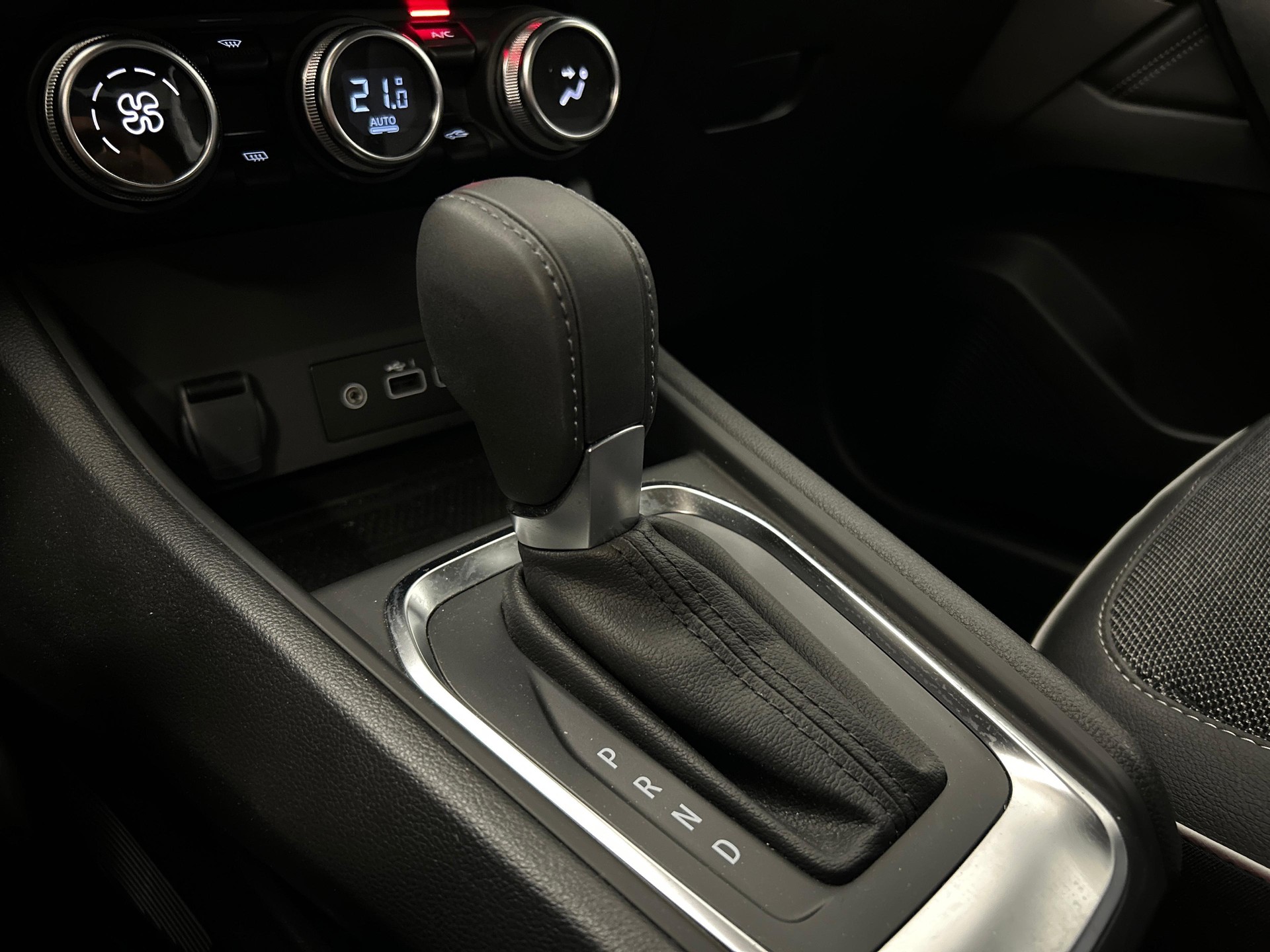 MITSUBISHI ASX 1.3 MH Intense-image-13