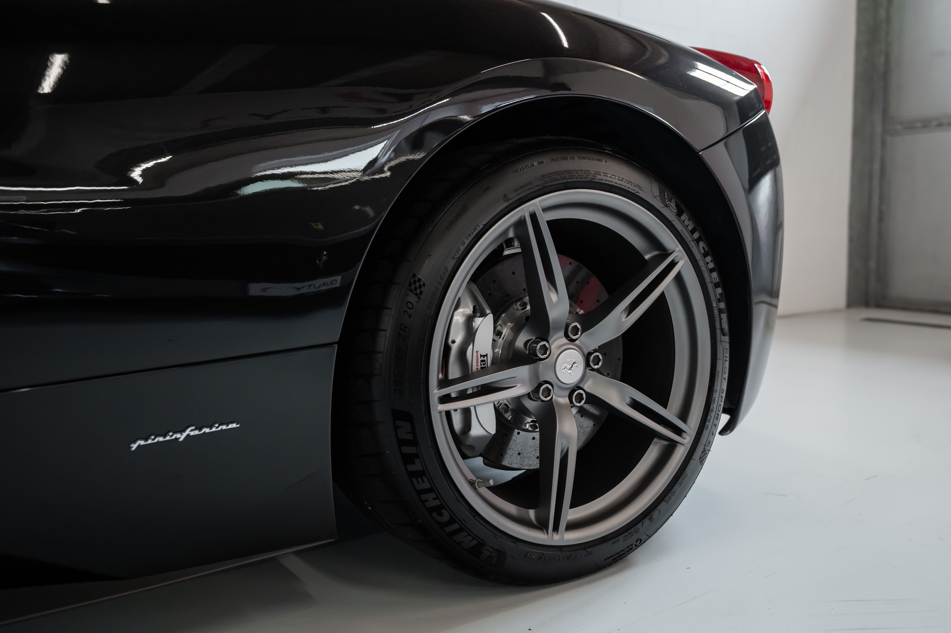 FERRARI 458 Spider Italia 4.5 V8-image-3