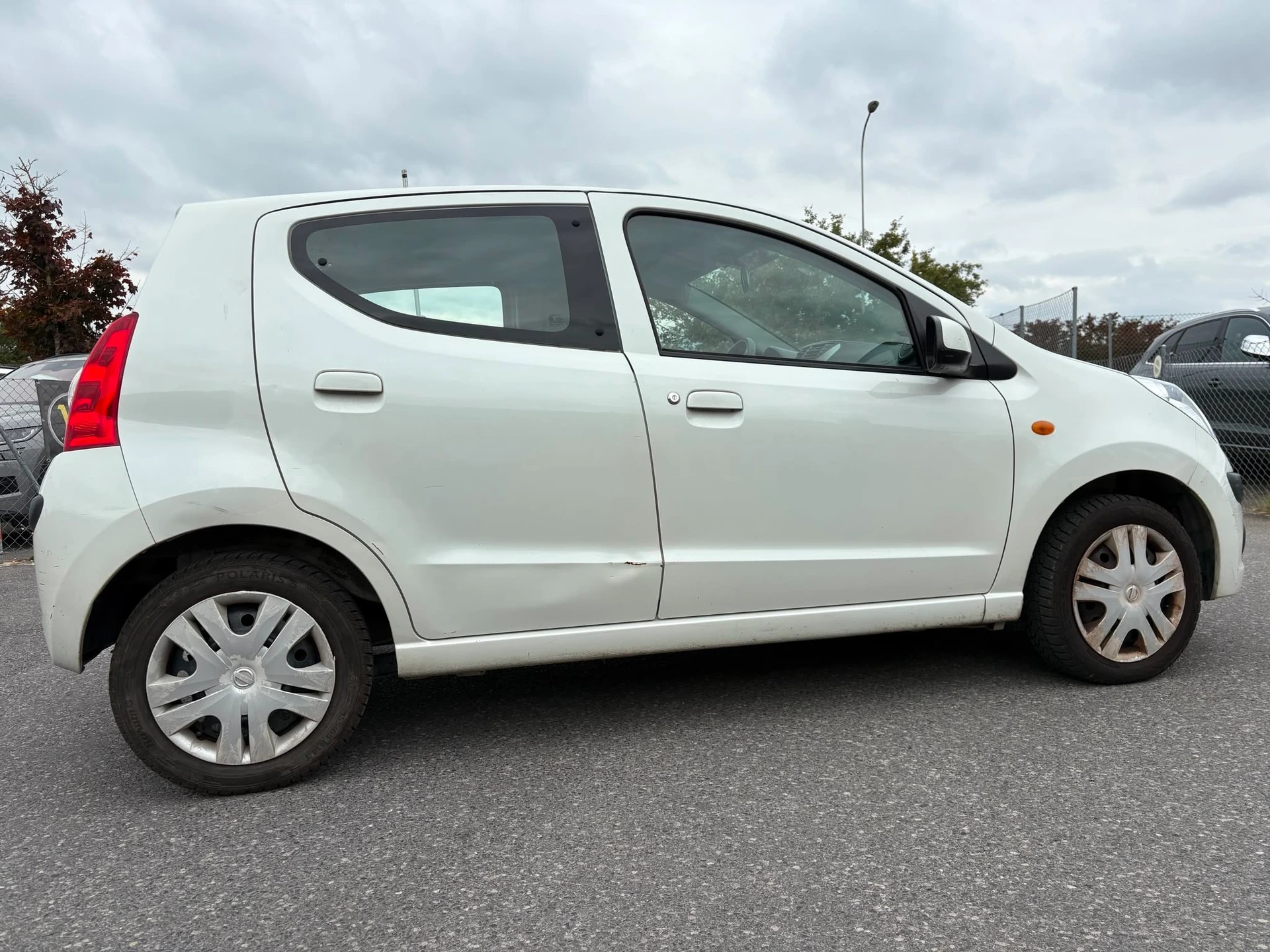 NISSAN Pixo 1.0 more-image-3