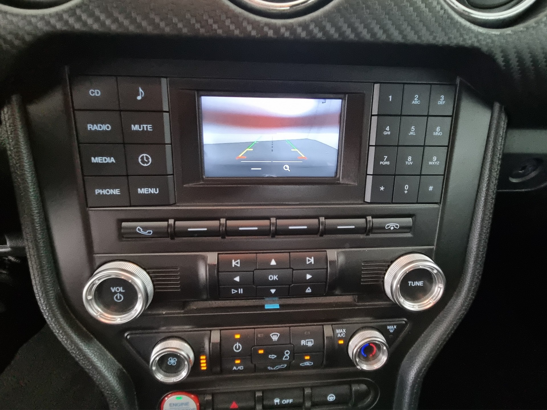 FORD Mustang Convertible 3.7-image-13