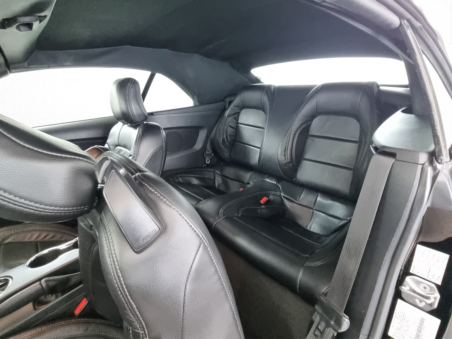 FORD Mustang Convertible 3.7-image-6