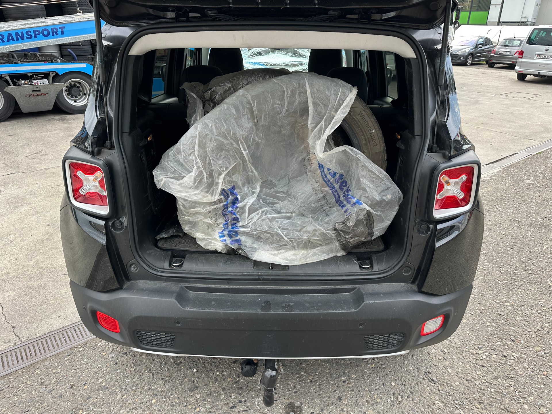 JEEP Renegade 2.0 CRD Limited AWD + Low Range 9ATX-image-10