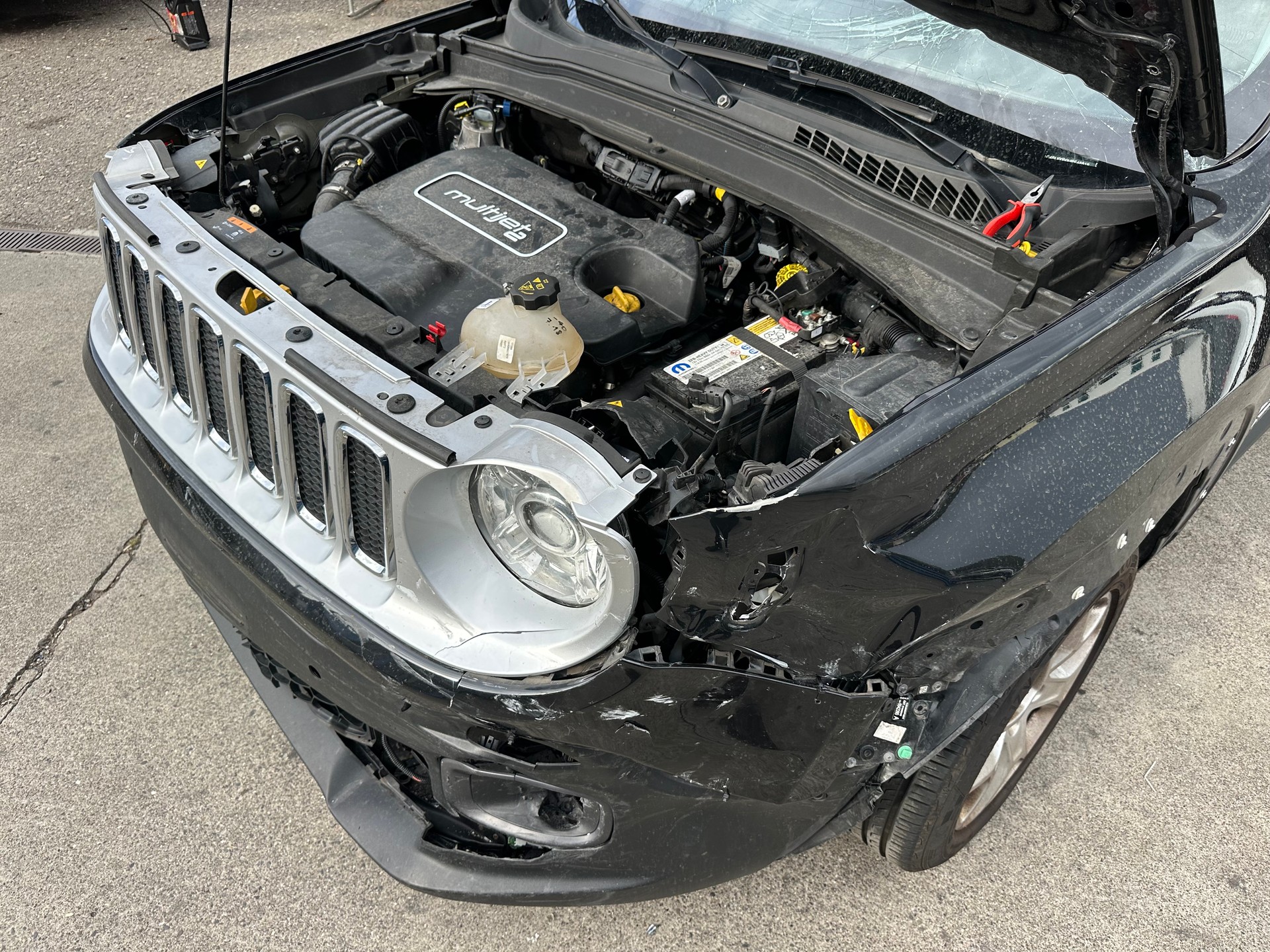 JEEP Renegade 2.0 CRD Limited AWD + Low Range 9ATX-image-15