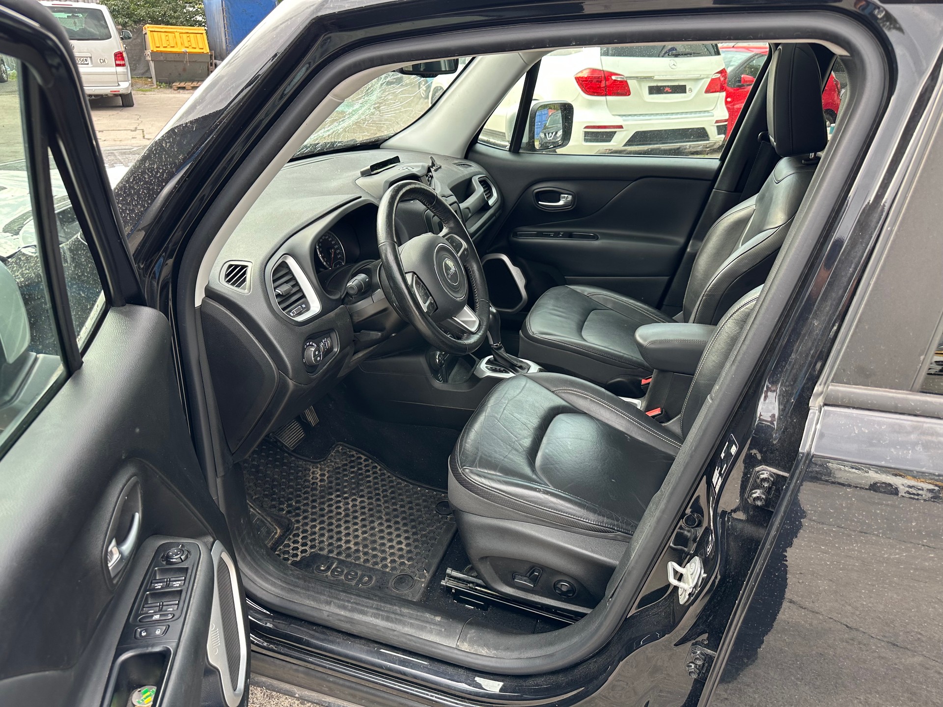 JEEP Renegade 2.0 CRD Limited AWD + Low Range 9ATX-image-8