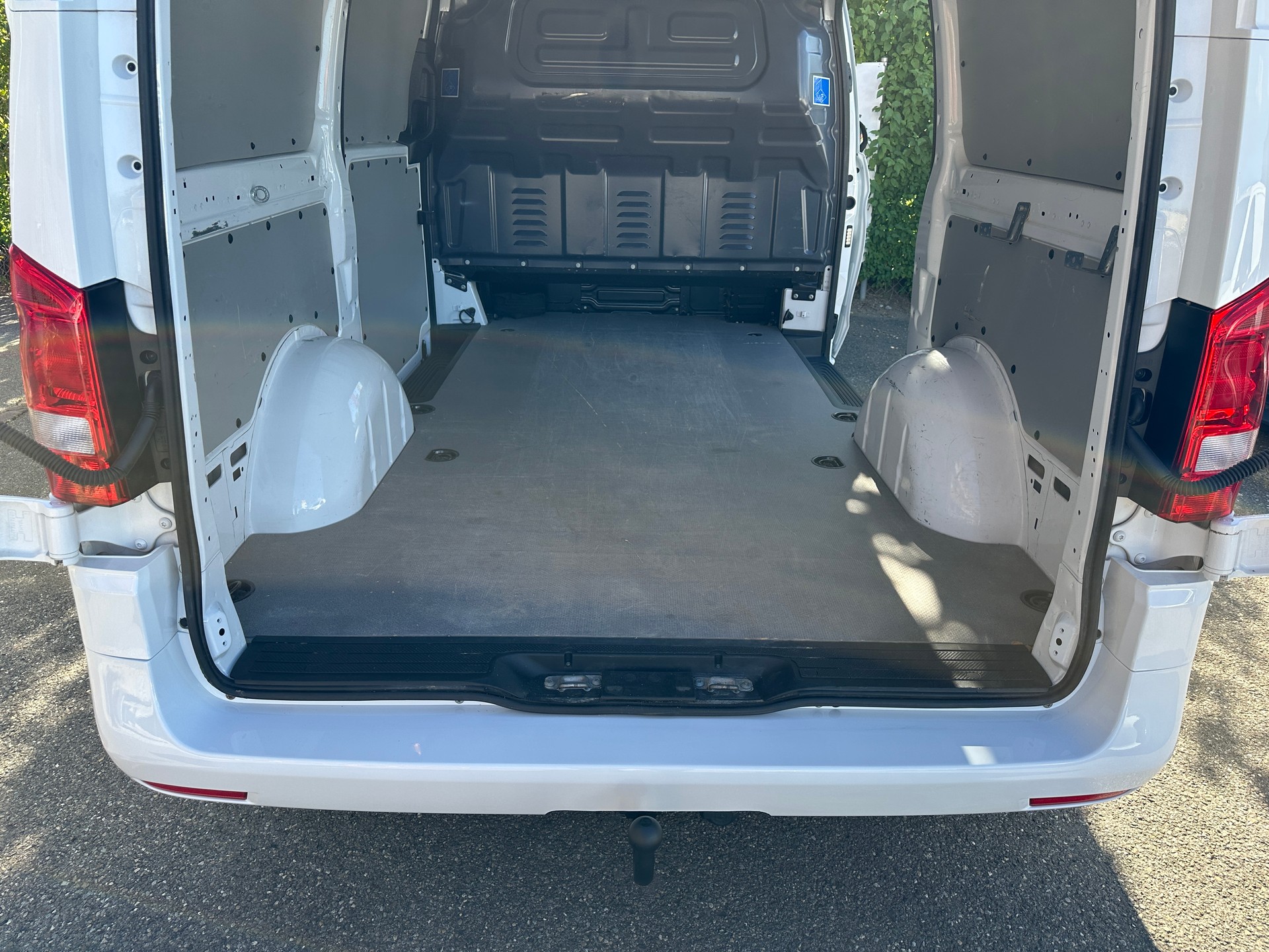 MERCEDES-BENZ Vito 114 CDI Lang 9G-Tronic Base-image-15