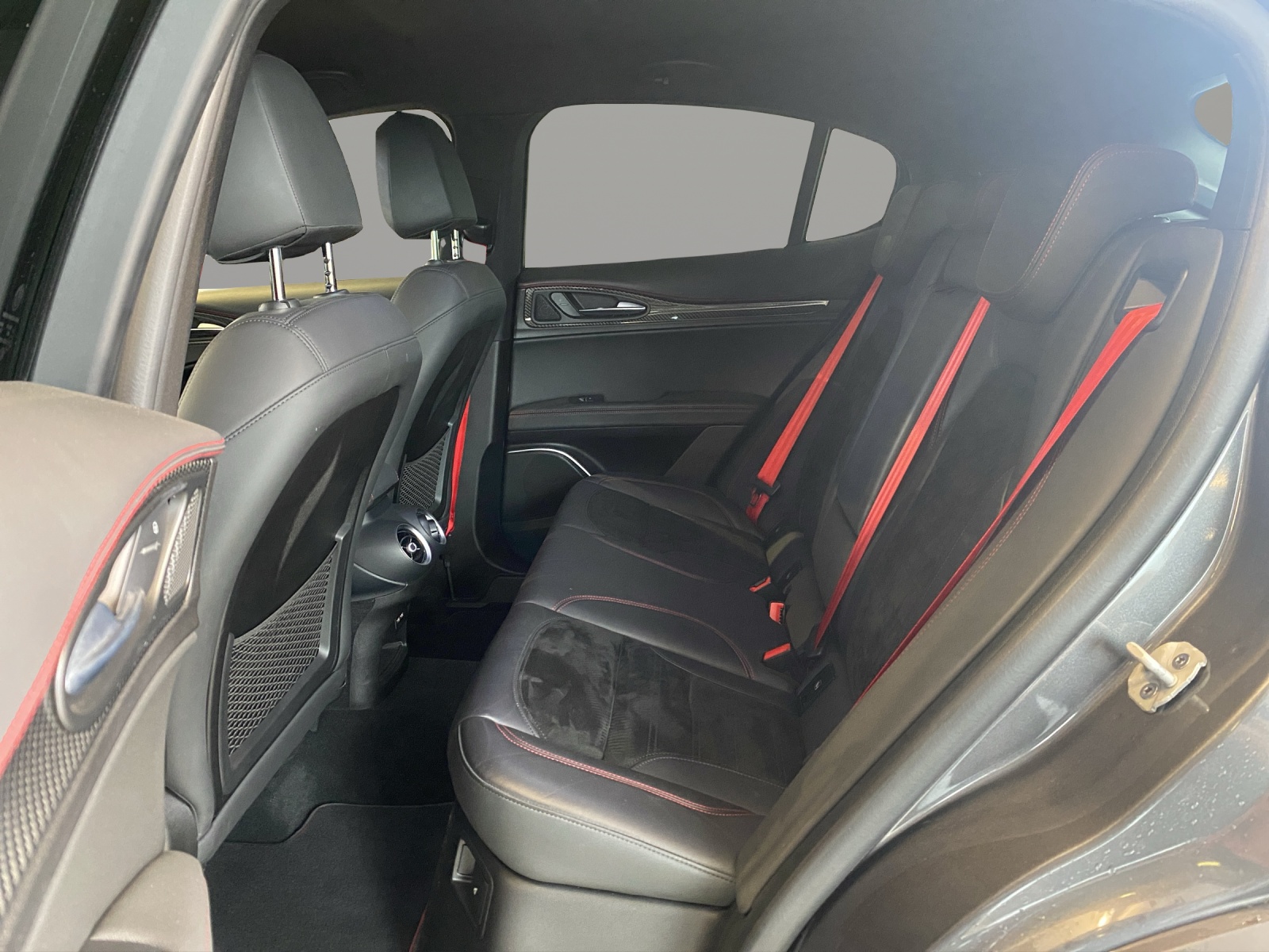 ALFA ROMEO STELVIO 2.9 V6 Biturbo Q4 Q-image-13