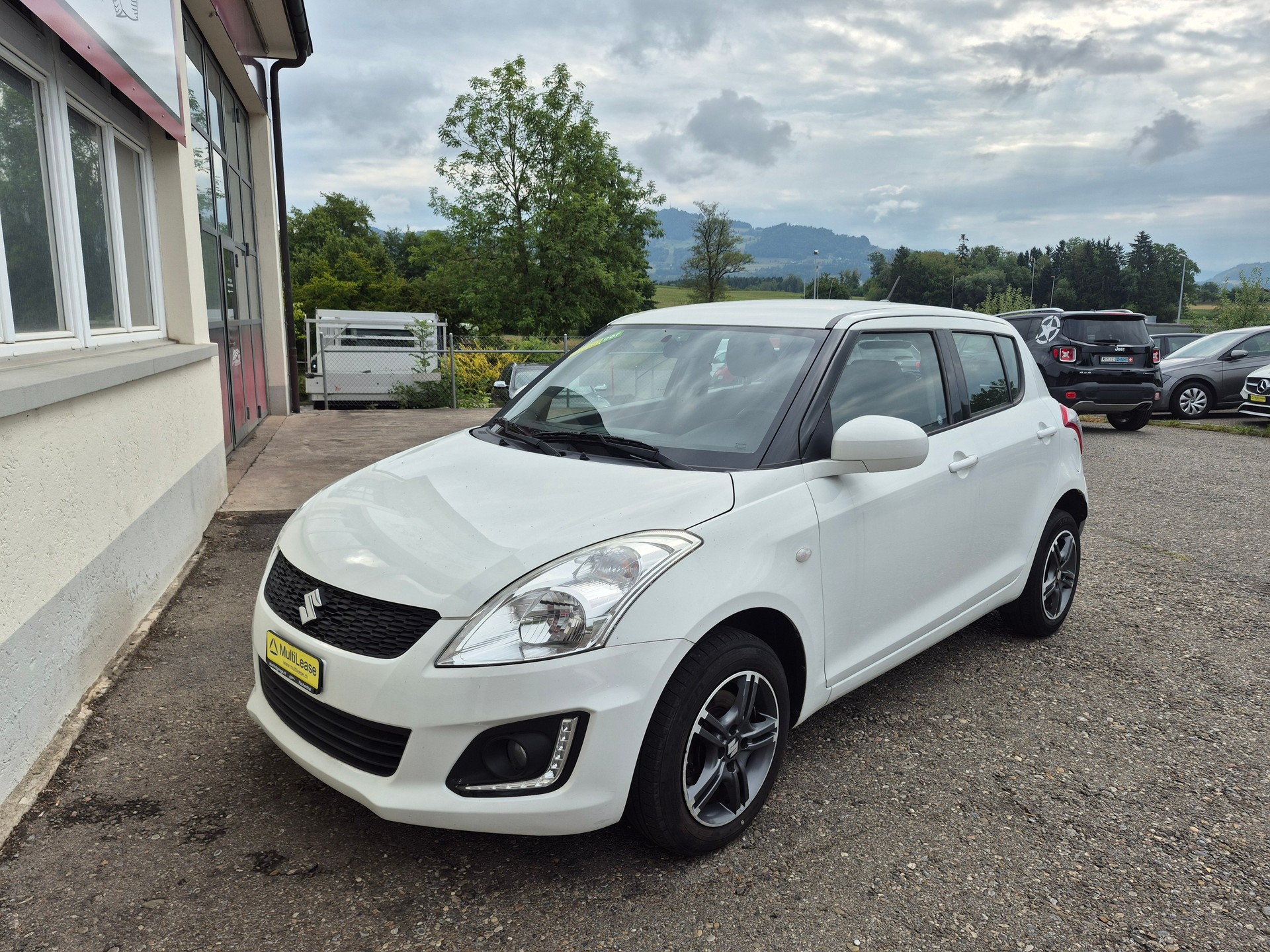 SUZUKI Swift 1.2i 16V Unico 4x4-image-6