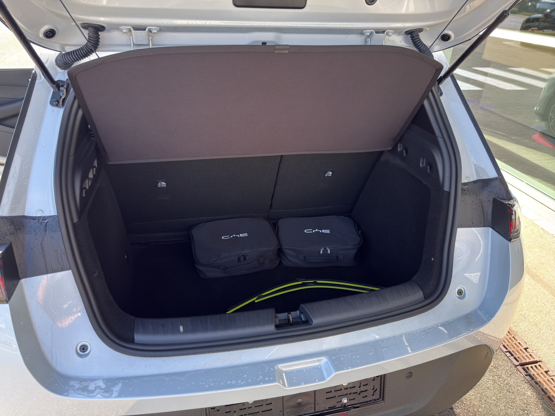 BYD Dolphin G DM-i Comfort-image-13