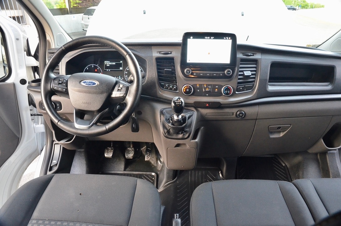 FORD Transit Custom 300 L2H1 105 PS Doppelkabine Trend 4d-image-3
