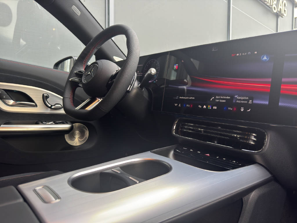 MERCEDES-BENZ CLA 350 AMG Line 4Matic Shooting Brake EQ-image-11
