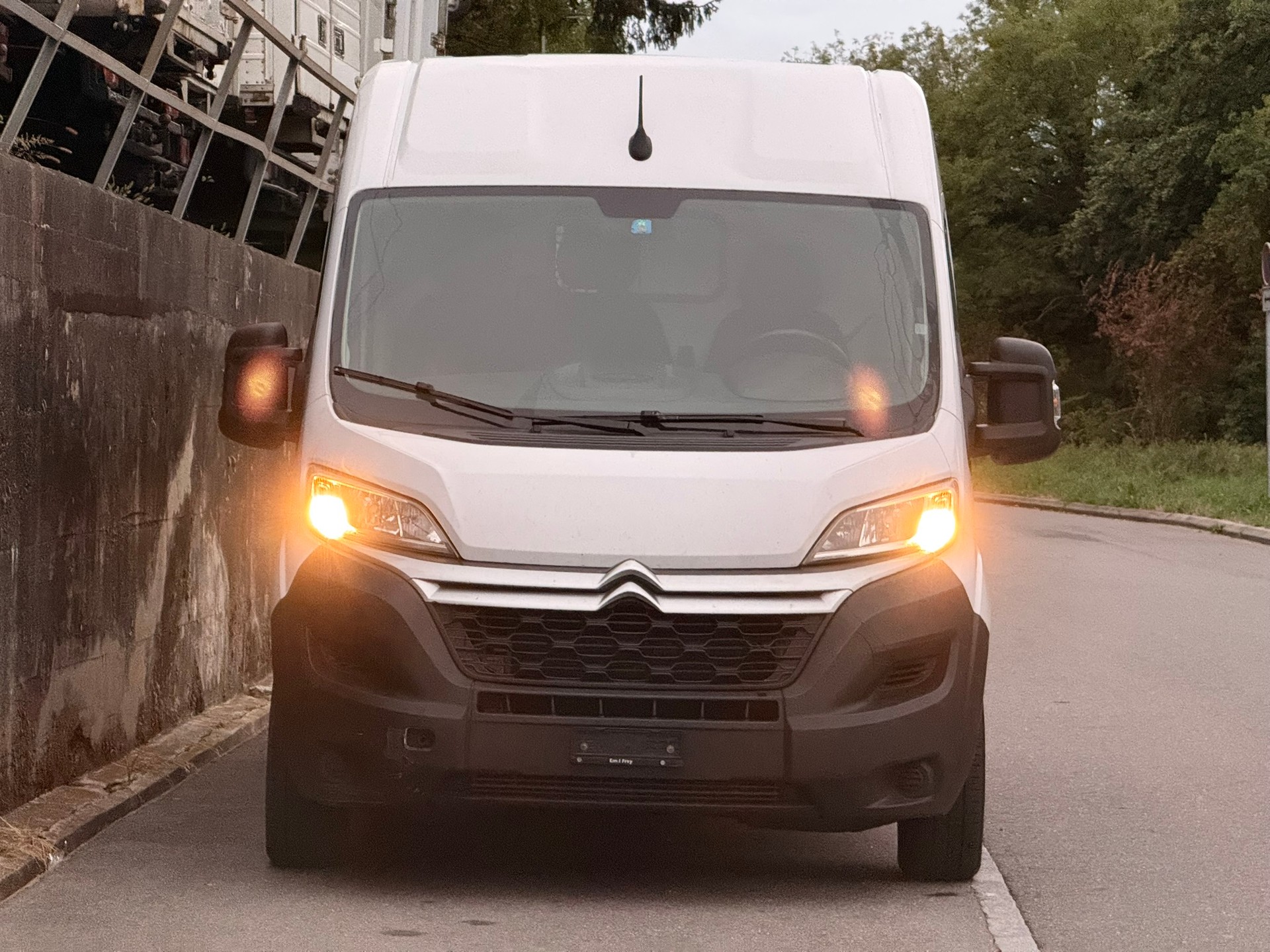 CITROEN Jumper 35 2.2 BlueHDi 140 Club L2H2-image-1