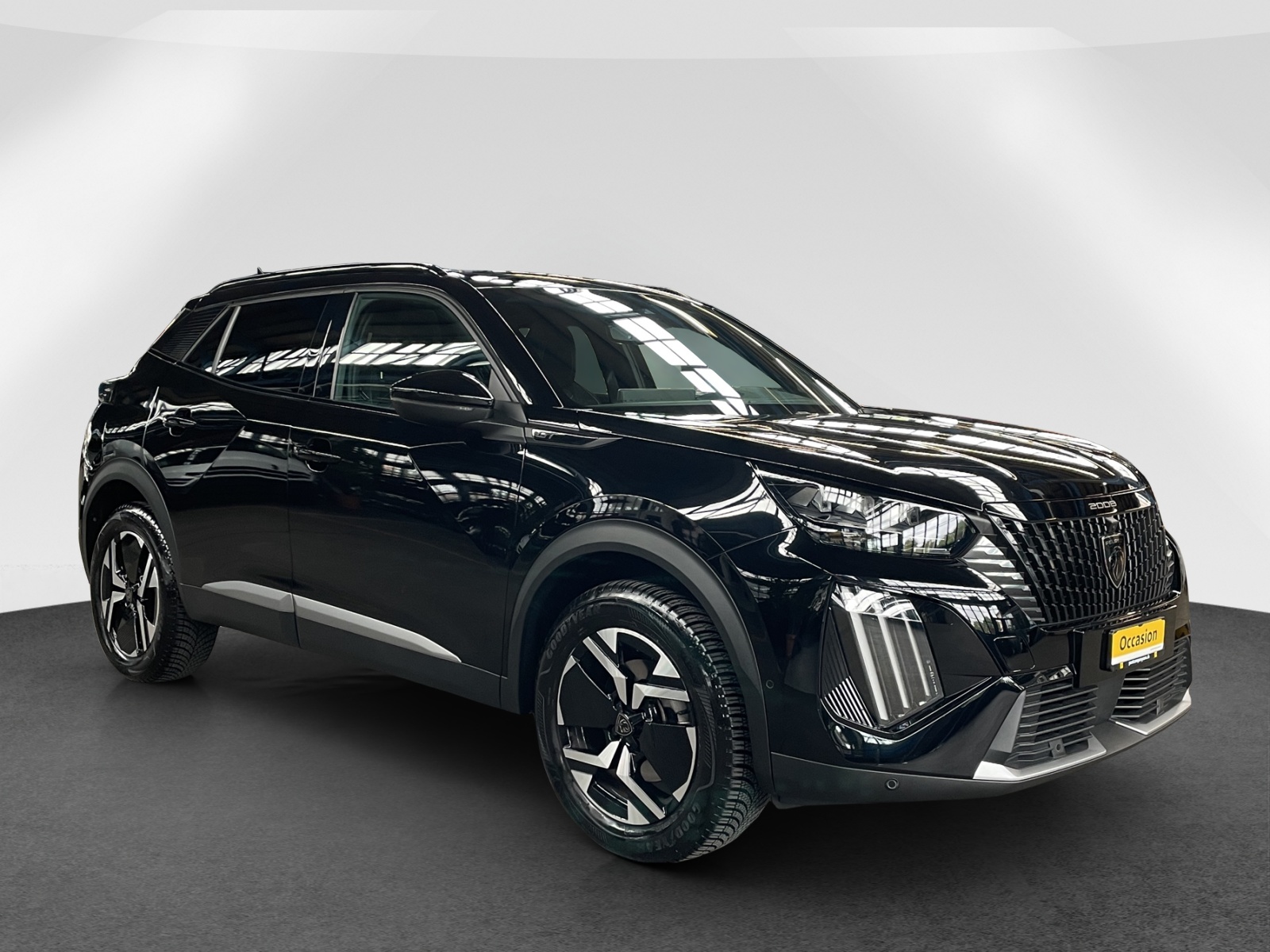 PEUGEOT 2008 1.2 Hybrid 145 GT-image-0