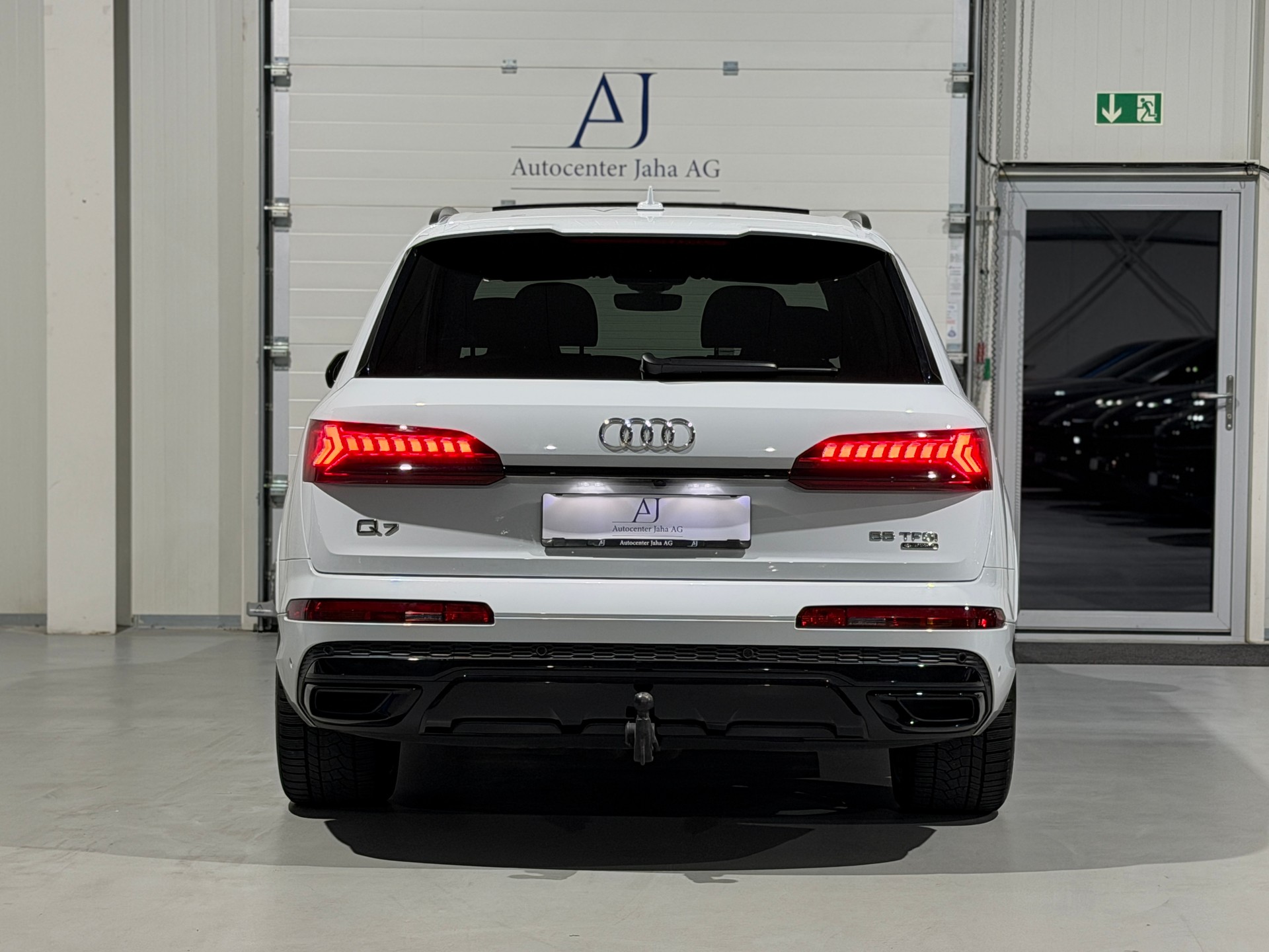 AUDI Q7 55 TFSI S Line quattro tiptronic 7 Platz - AHK 3.5T-image-21
