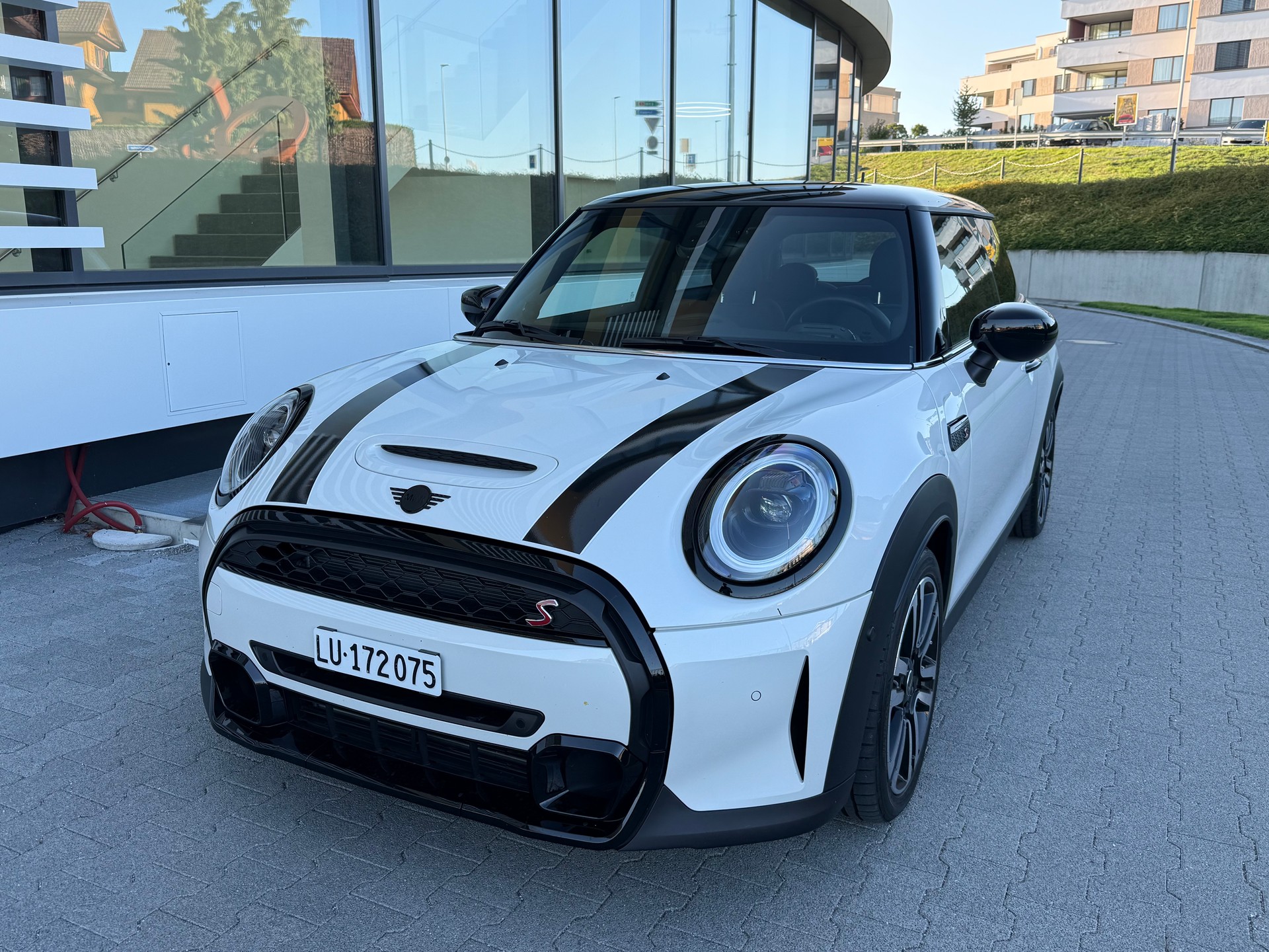 MINI 2.0i Cooper S SDKG-image-4