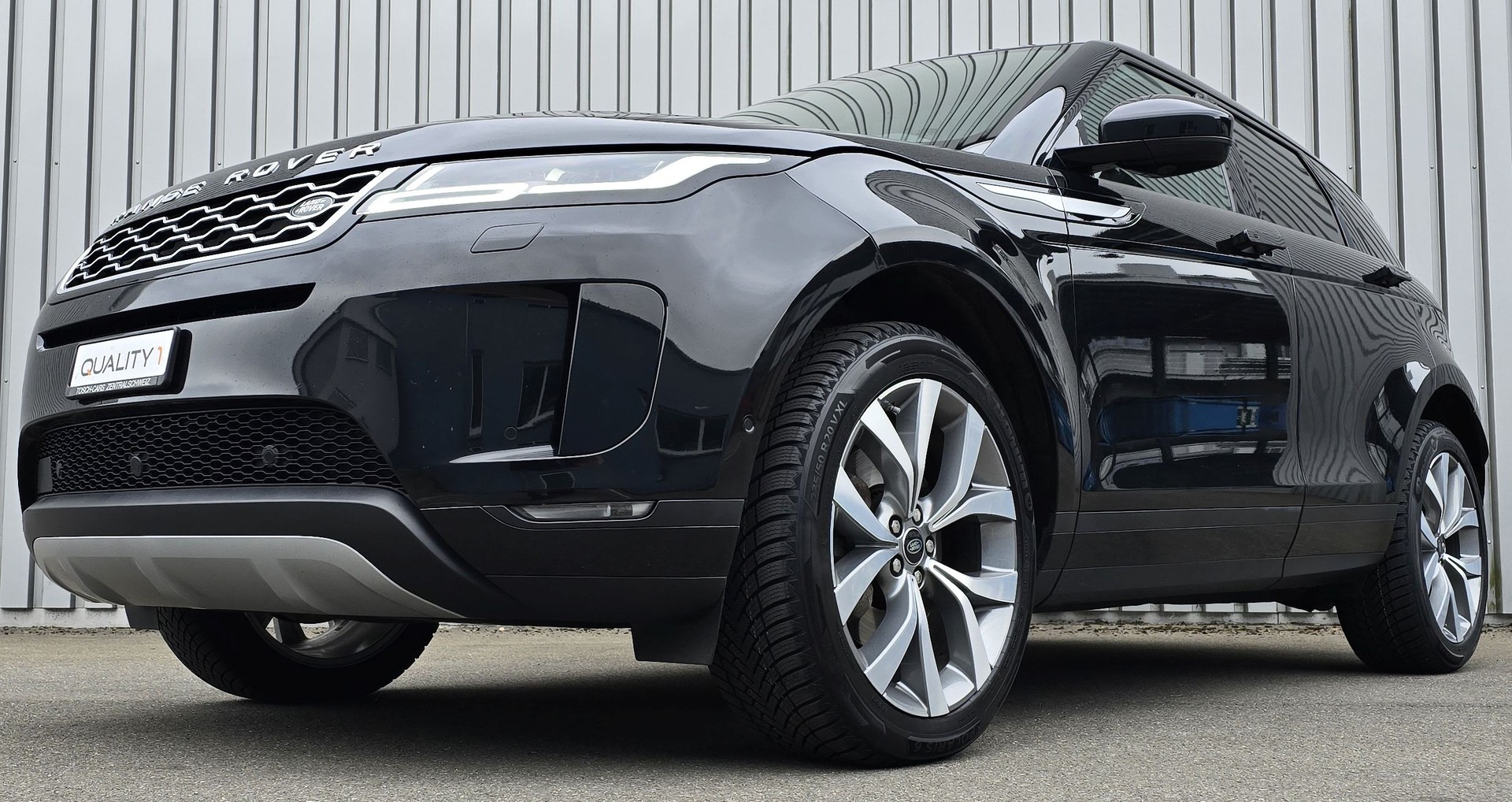 LAND ROVER Range Rover Evoque P 250 AT9-image-0