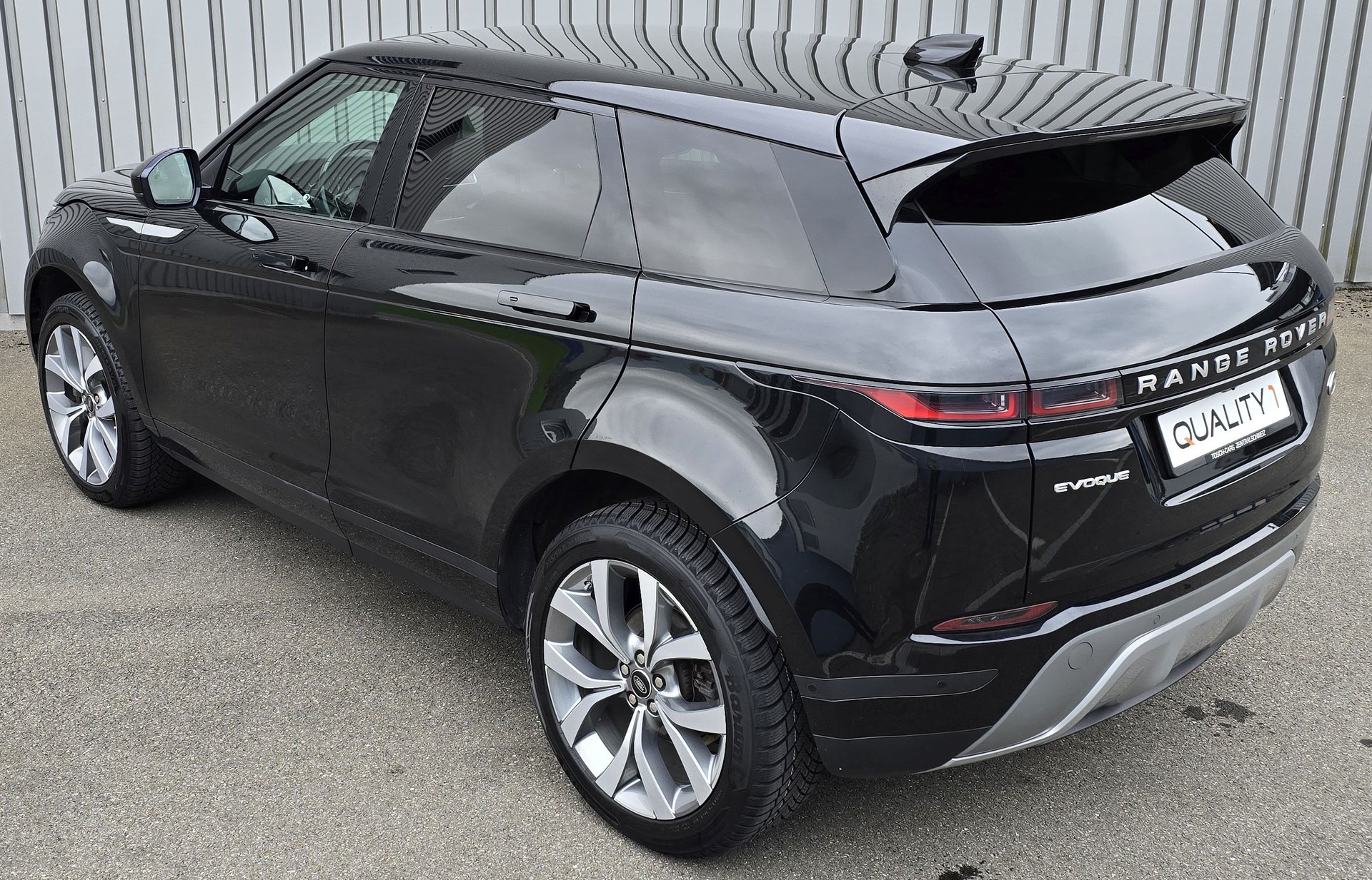 LAND ROVER Range Rover Evoque P 250 AT9-image-7