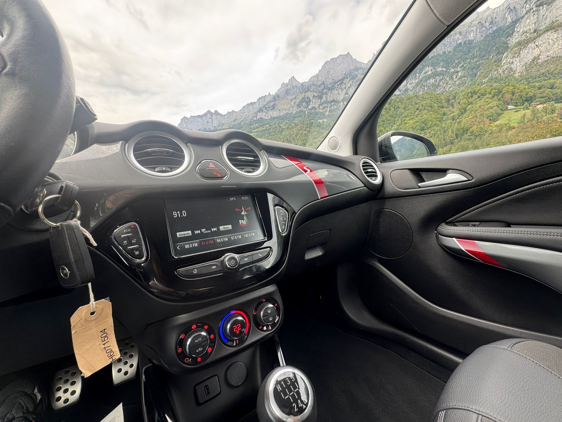 OPEL Adam 1.4 Turbo S-image-16