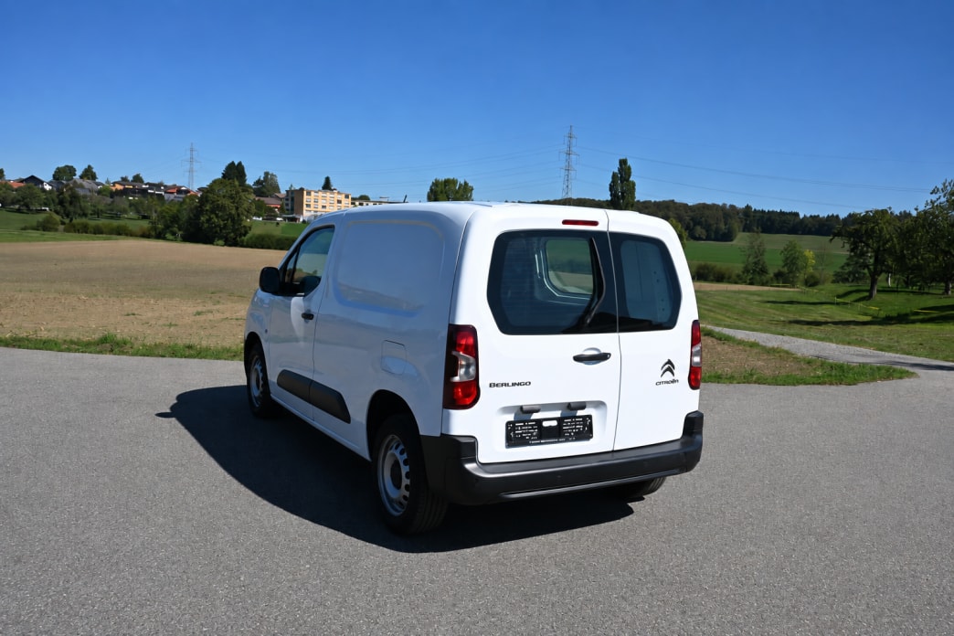CITROEN Berlingo Van 1.2 Pure Tech 130 s/s Club EAT8 1000kg-image-3