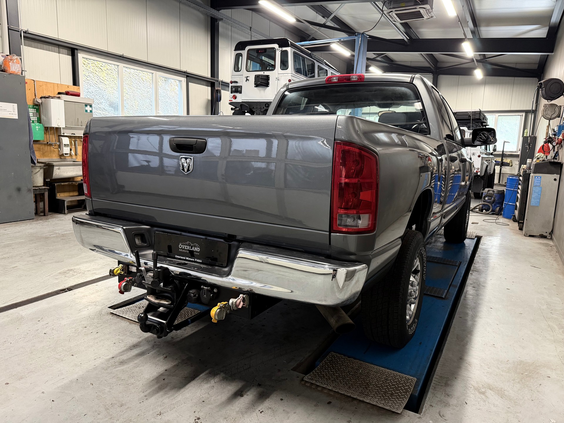DODGE 2500 CUMMINS-image-3
