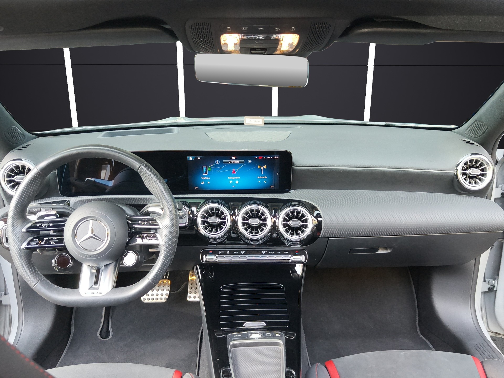 MERCEDES-BENZ A AMG 35 4Matic 8G-DCT-image-7