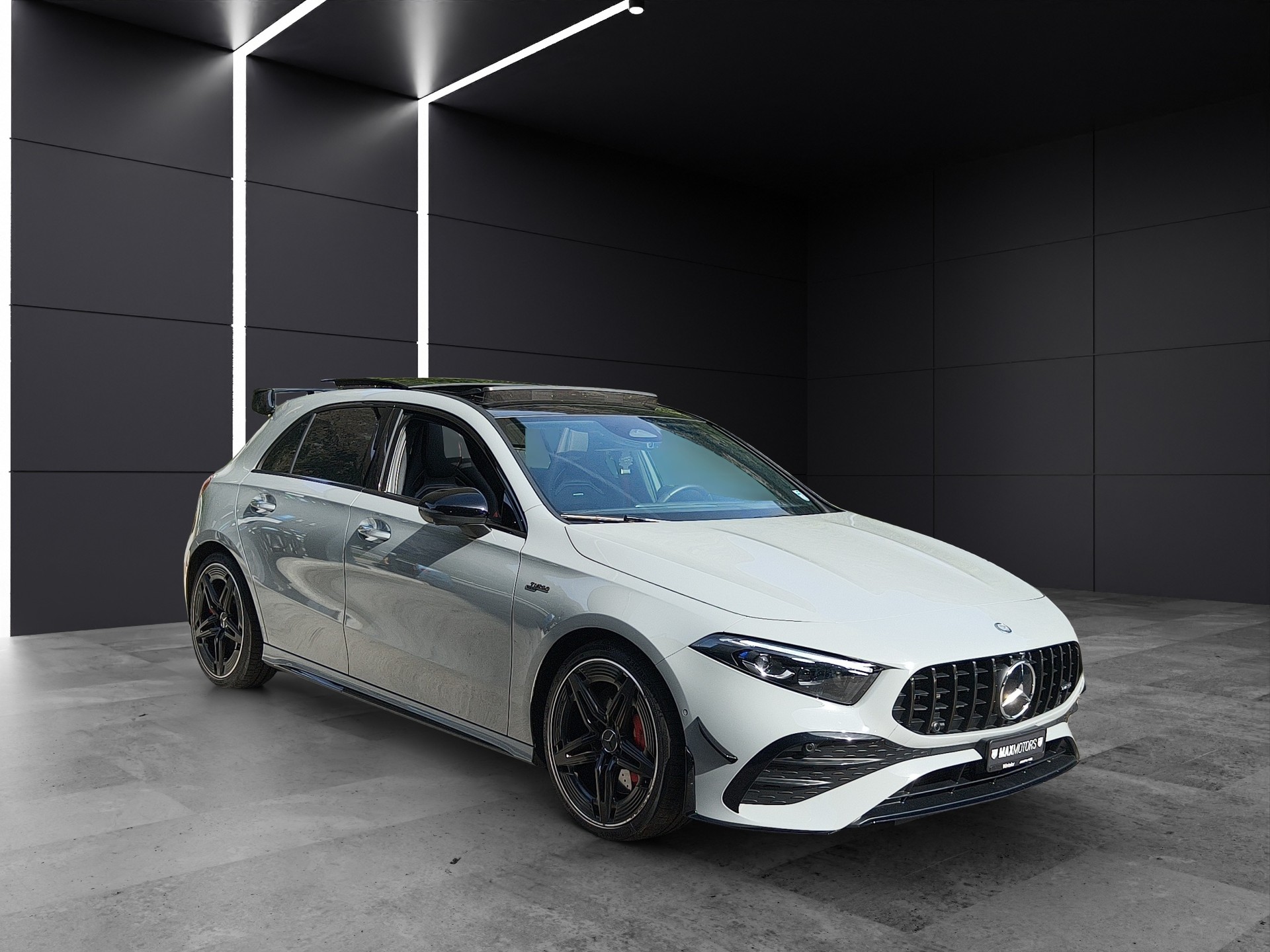 MERCEDES-BENZ A AMG 35 4Matic 8G-DCT-image-1