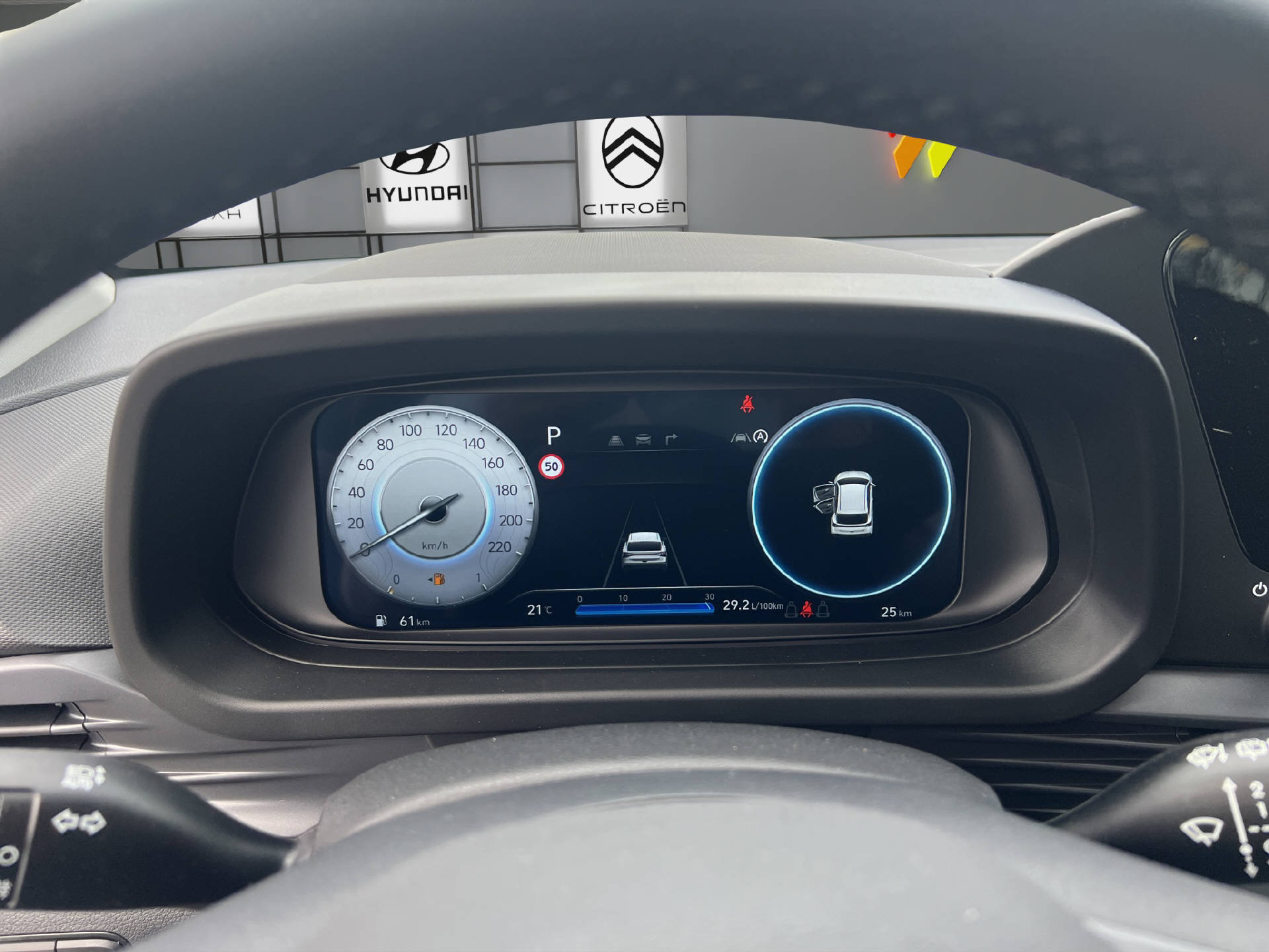 HYUNDAI i20 1.0 T-GDi Origo-image-11