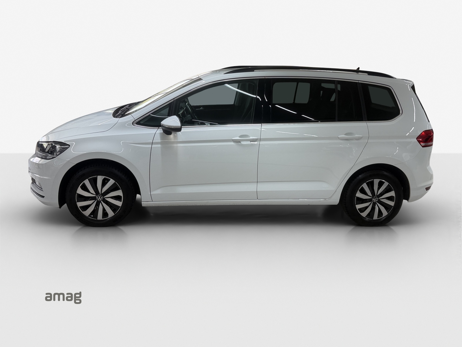 VW Touran 1.5 TSI EVO Comfortline-showroom-element-1