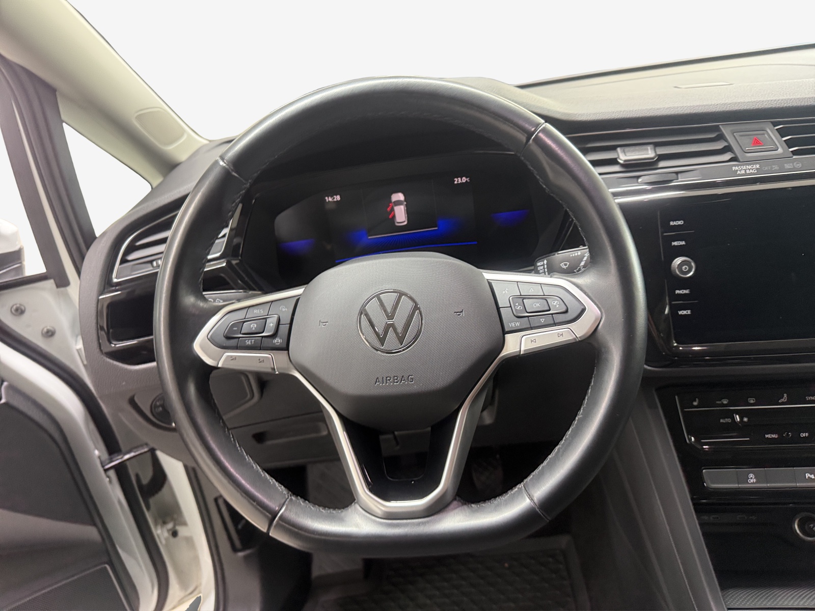 VW Touran 1.5 TSI EVO Comfortline-image-9