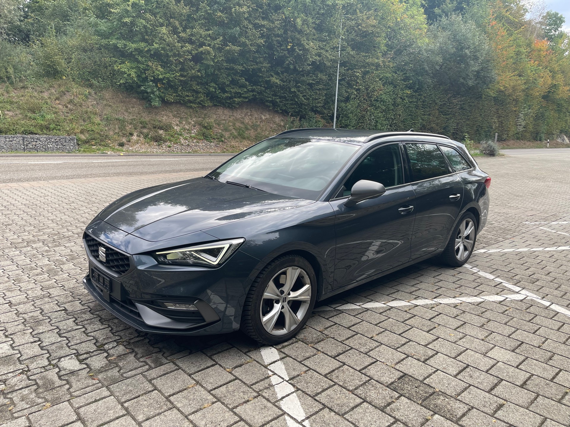 SEAT Leon ST 2.0 TDI EVO DSG 4Drive Hola FR-image-0