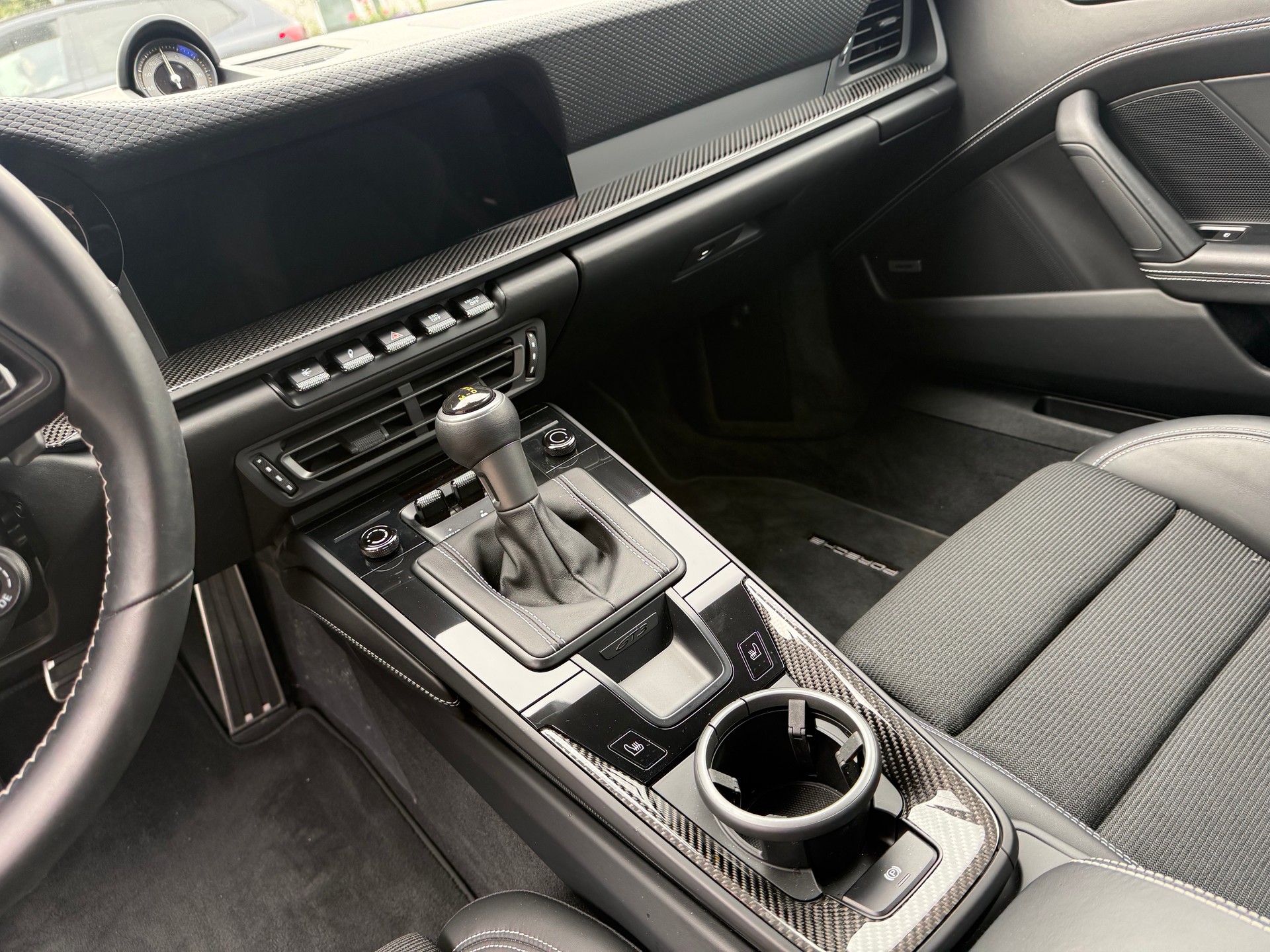 PORSCHE 911 GT3 Touring PDK-image-8