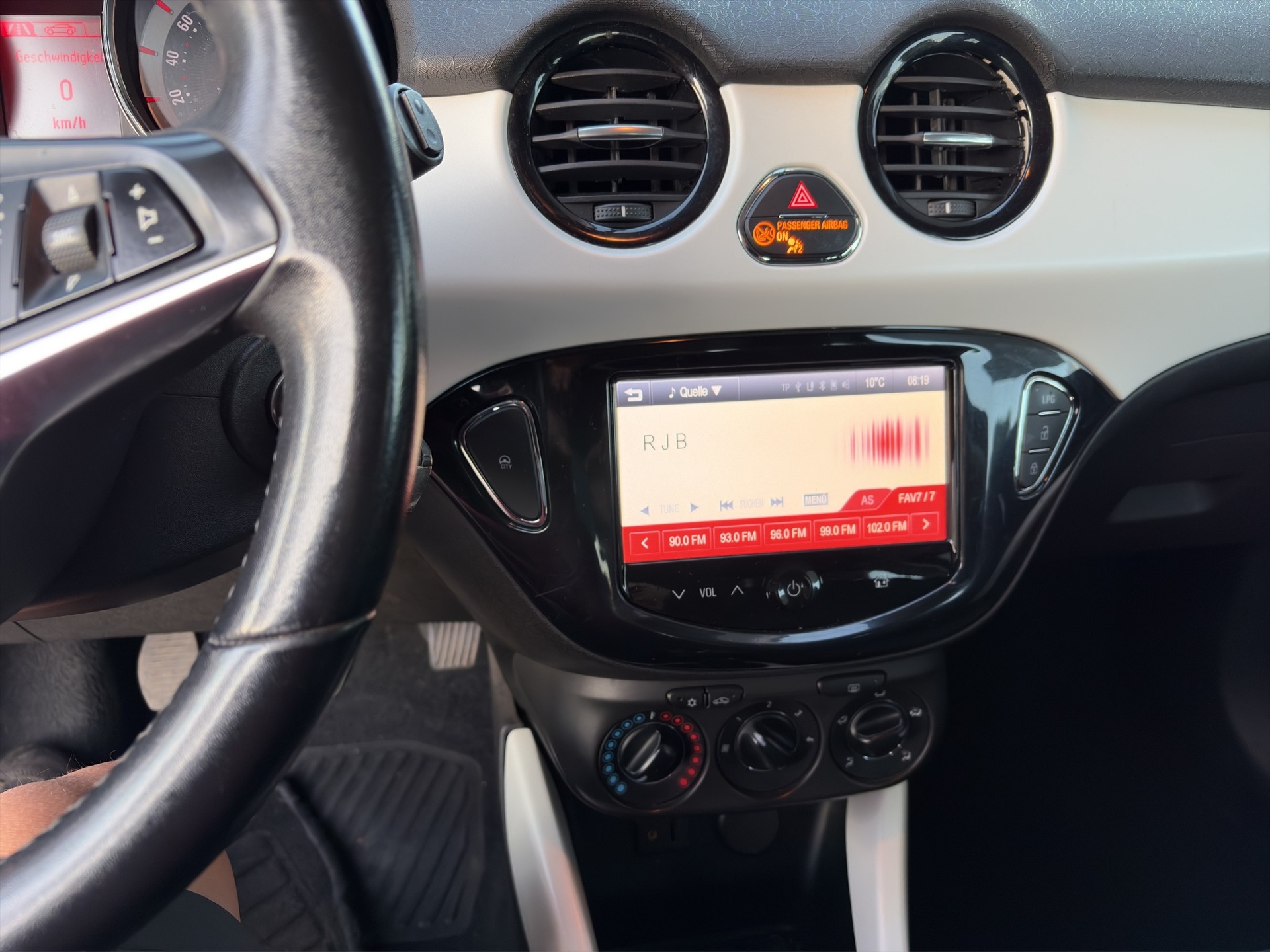 OPEL Adam 1.4 ecoFLEX White Link-image-11