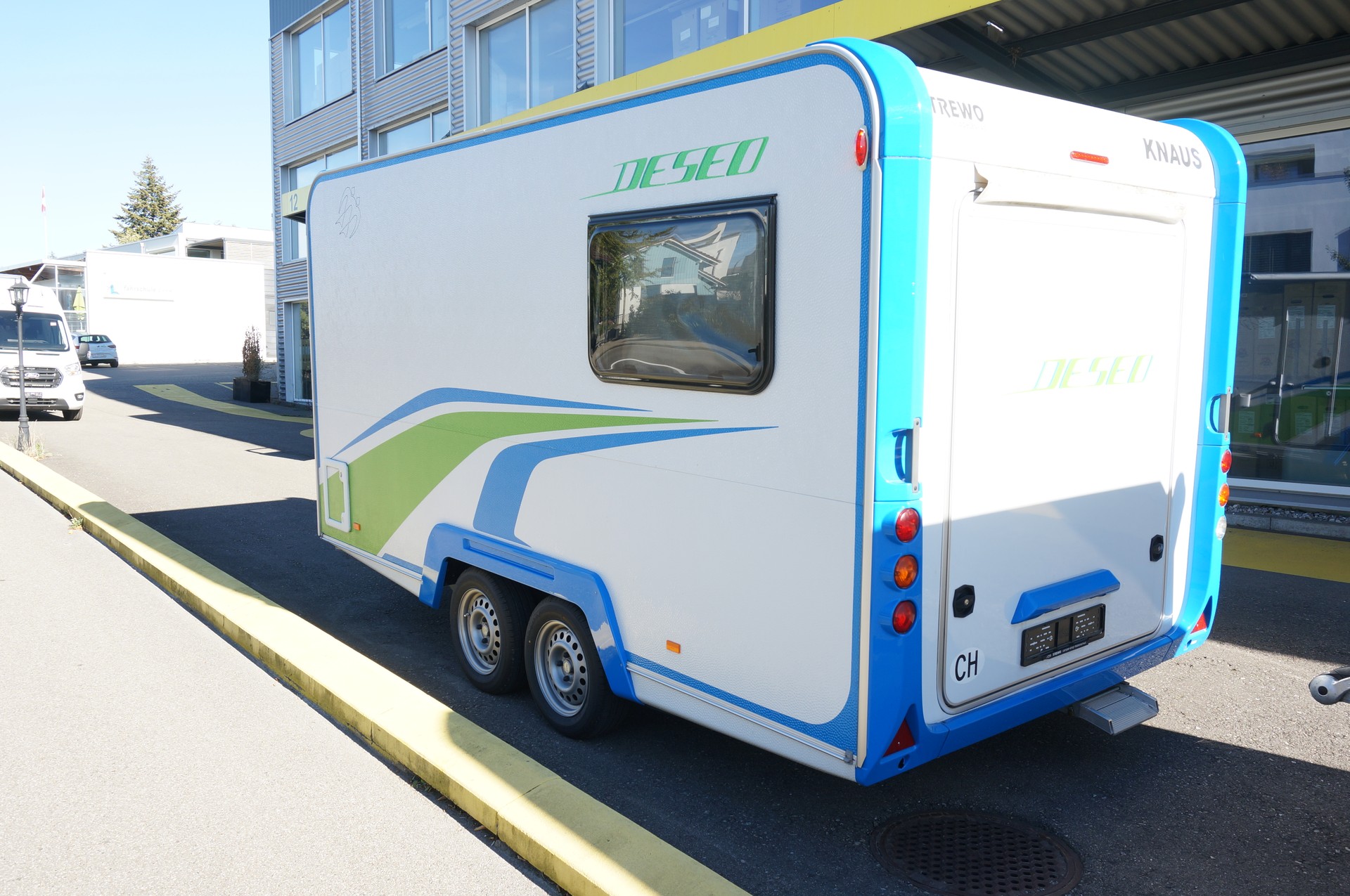 KNAUS W62 Desco Transporter-image-0