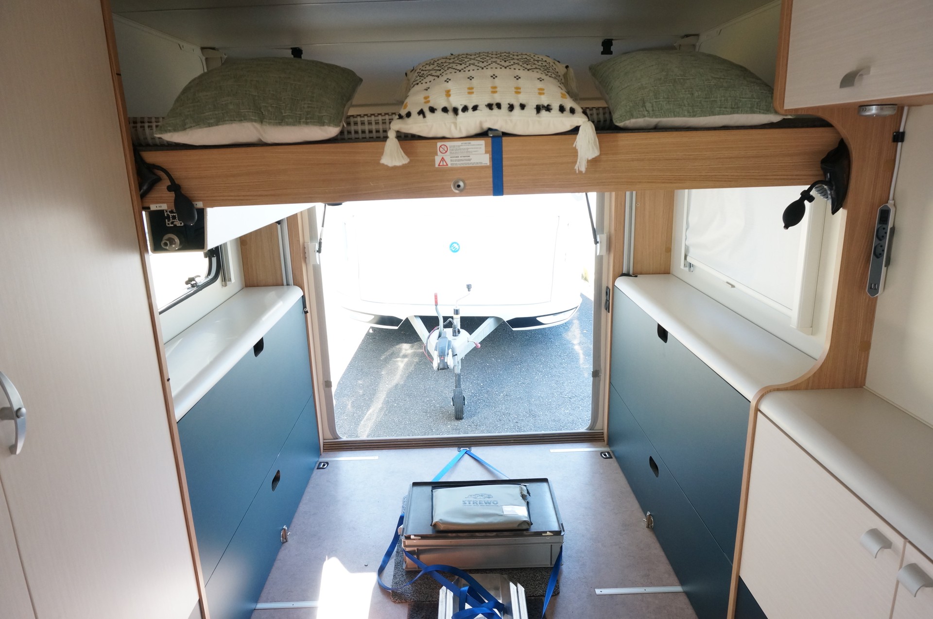 KNAUS W62 Desco Transporter-image-6