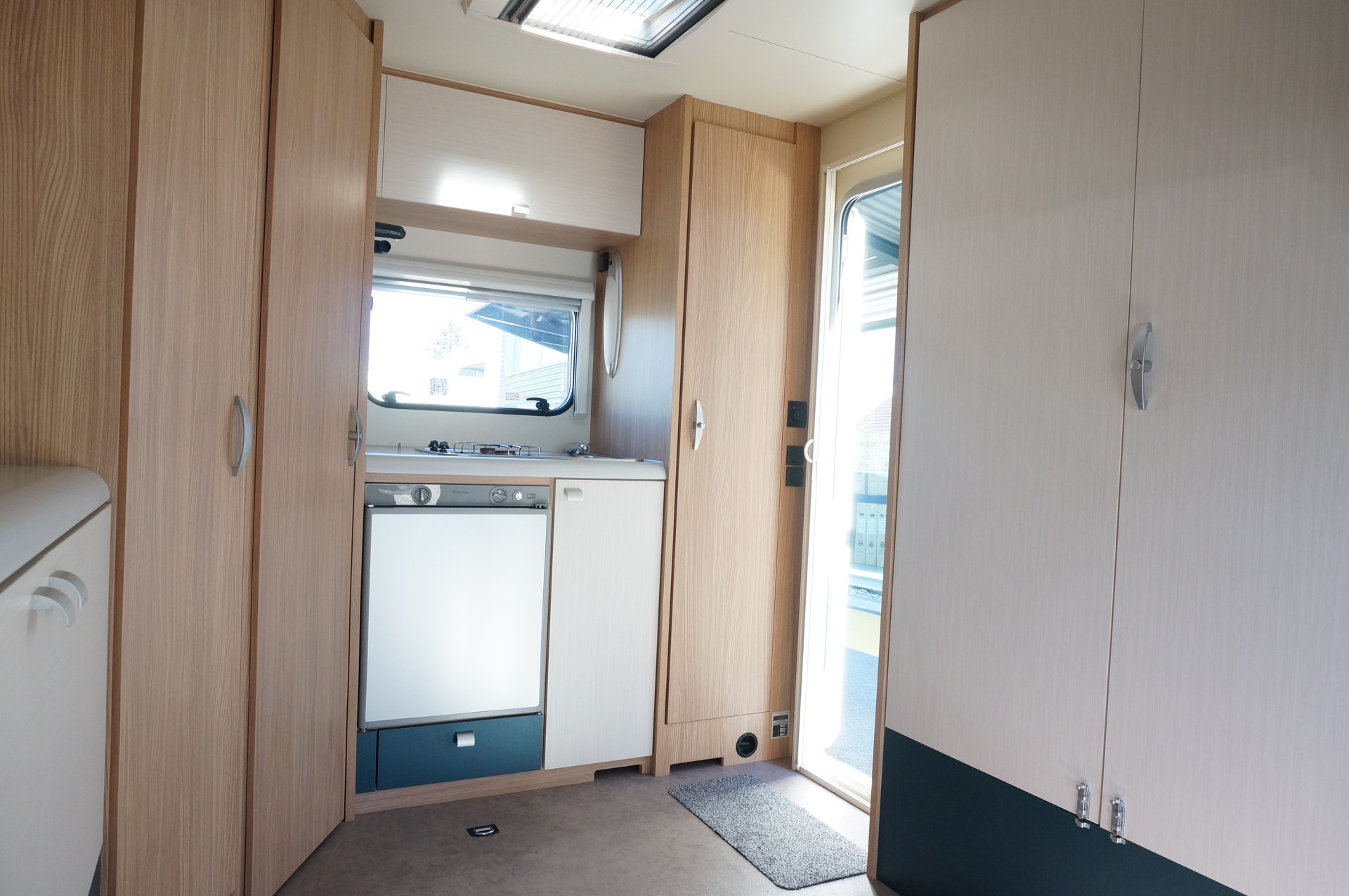 KNAUS W62 Desco Transporter-image-8