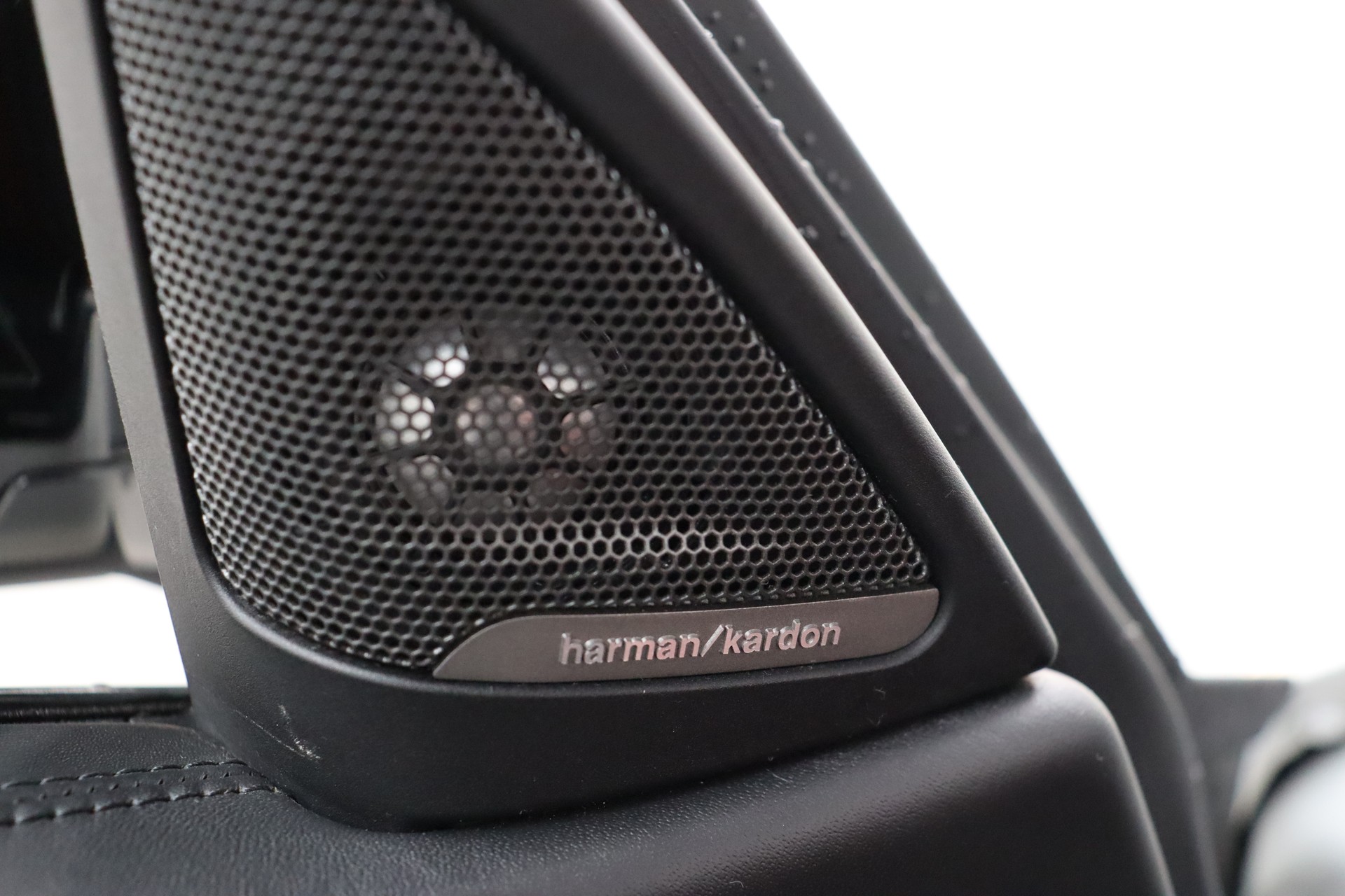 BMW M4 CABRIOLET DKG * VOLLLEDER * HARMAN KARDON SOUNDSYSTEM * CHF 500.- IM MONAT OHNE ANZAHLUNG * CH-AUTO *-image-24