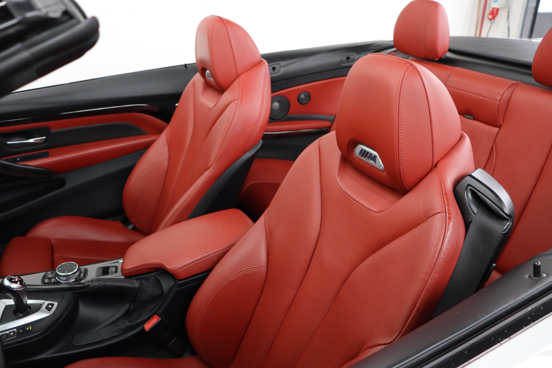 BMW M4 CABRIOLET DKG * VOLLLEDER * HARMAN KARDON SOUNDSYSTEM * CHF 500.- IM MONAT OHNE ANZAHLUNG * CH-AUTO *-image-16