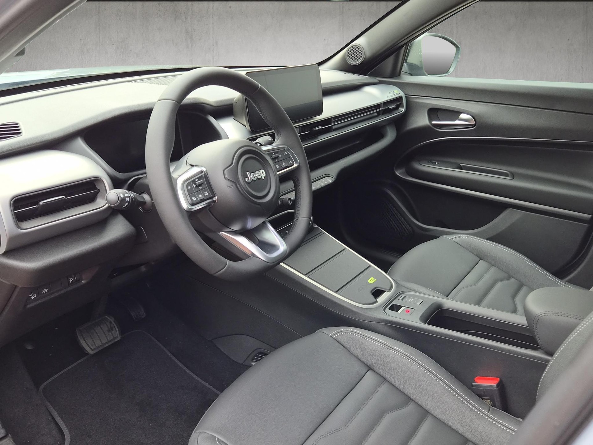 JEEP Avenger 1.2 MHEV Overland 4xe-image-8