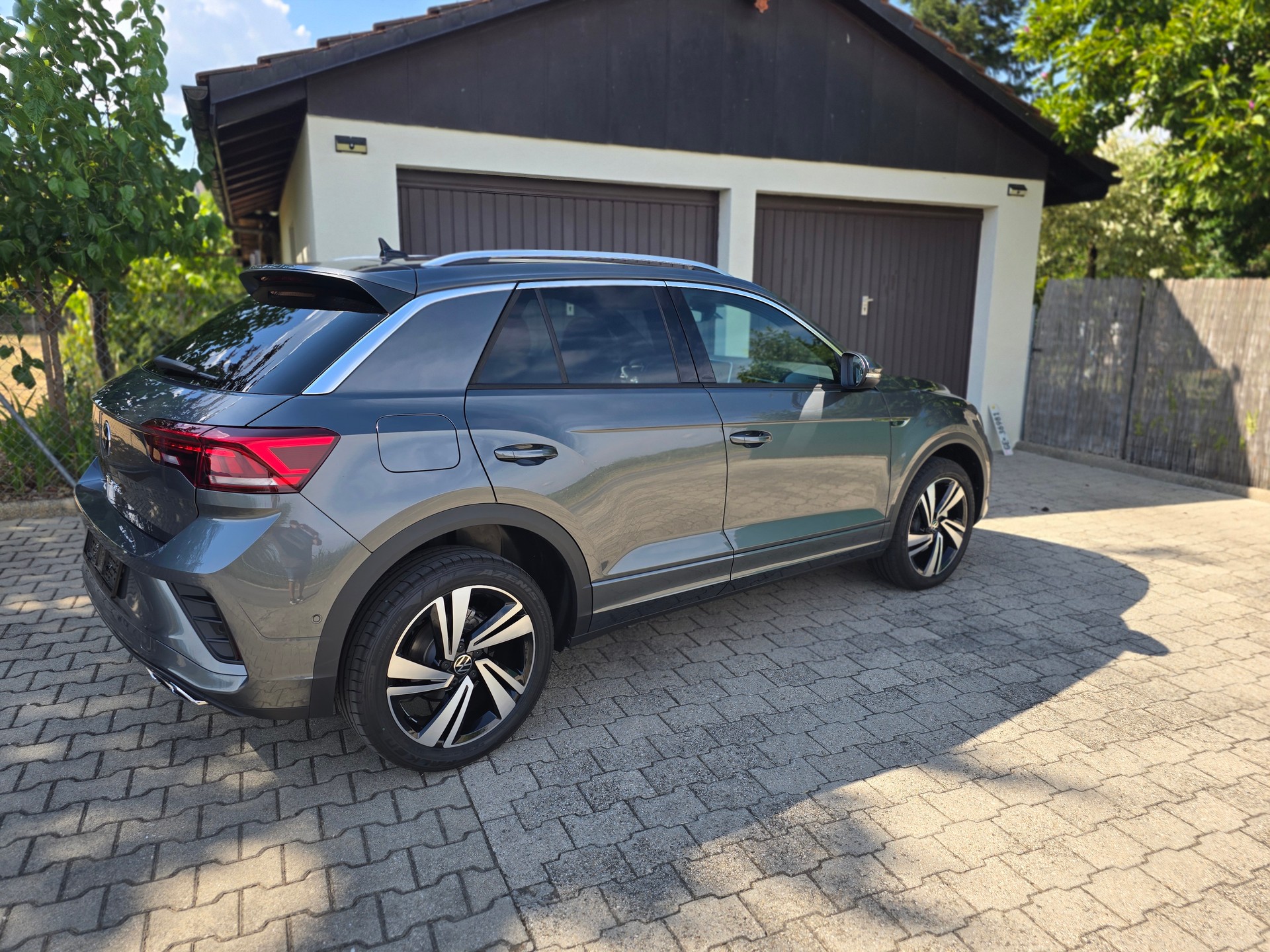 VW 1.5 TSI R-Line DSG-image-2